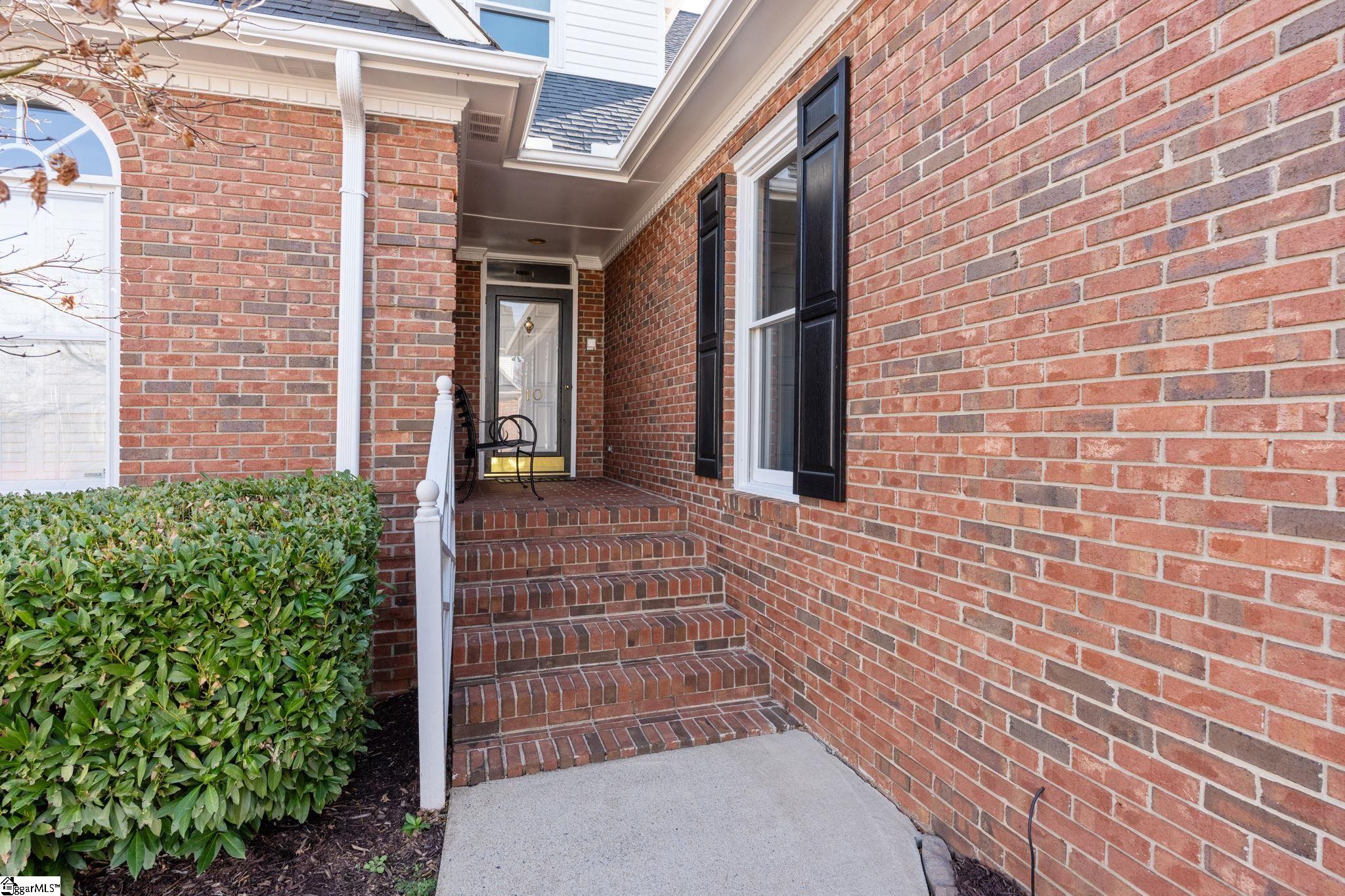 310 Greenview Circle, Greenville, SC, 29609