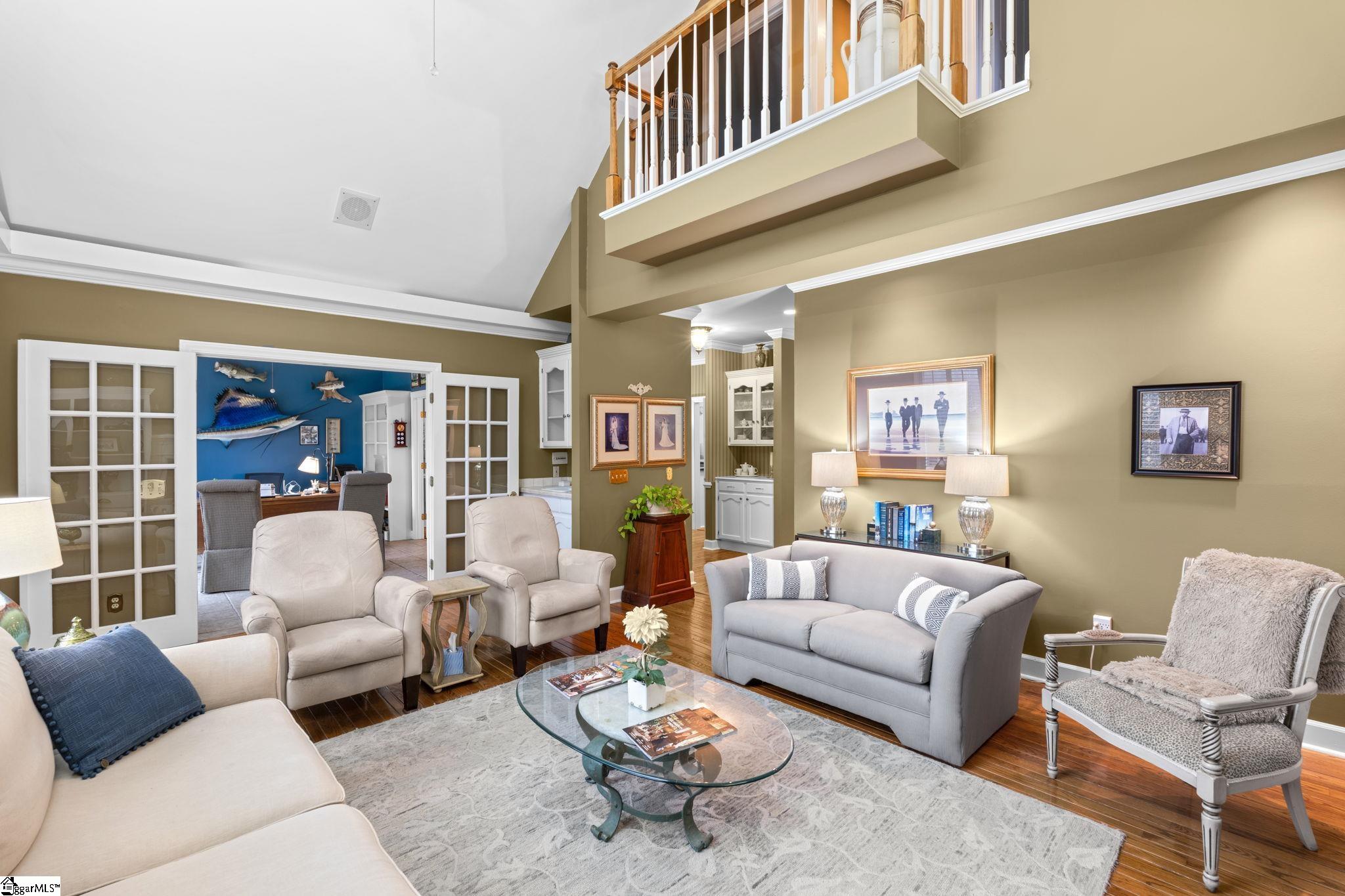 310 Greenview Circle, Greenville, SC, 29609