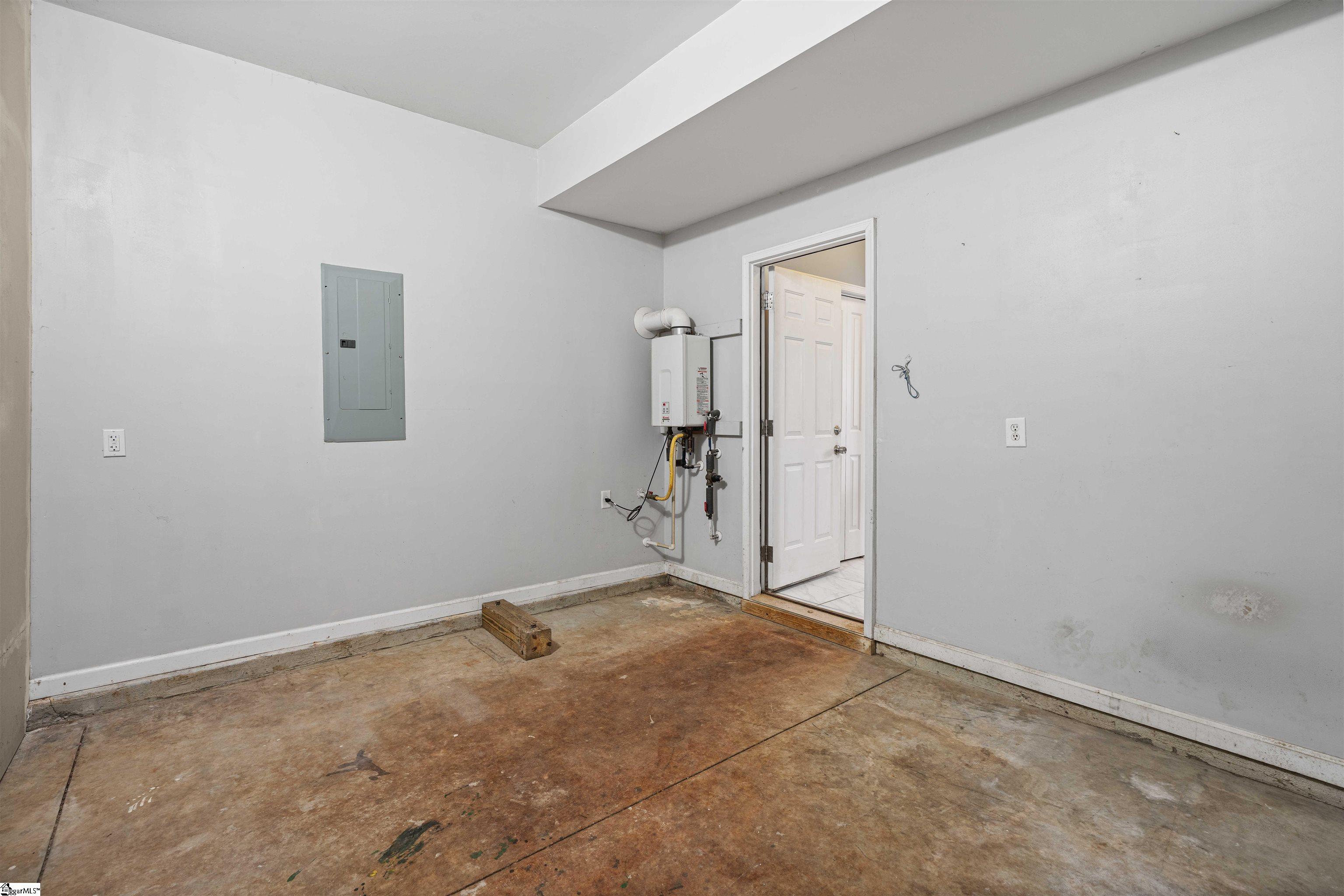 11 Heatherfield Drive Simpsonville, SC 29680