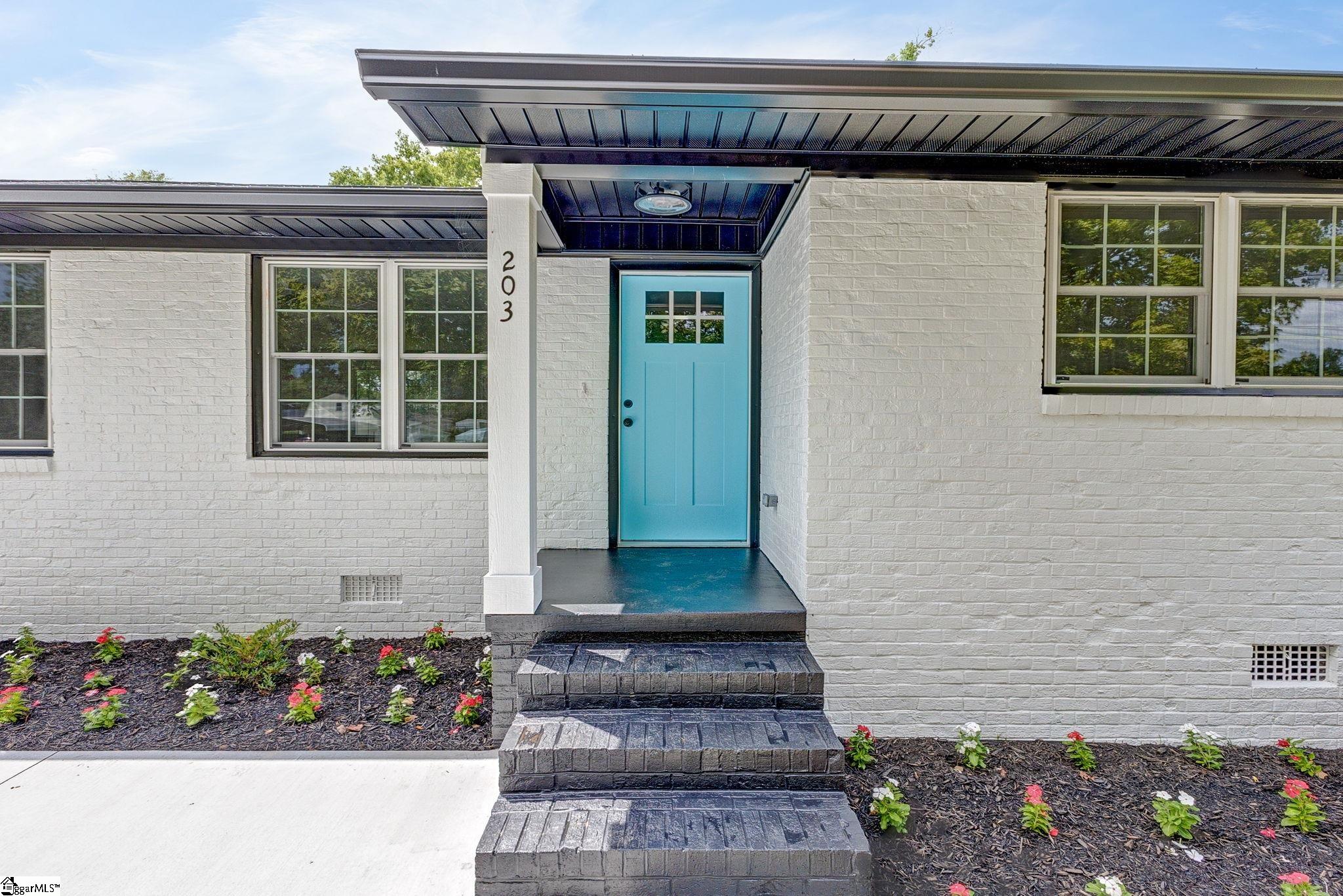 Homes for sale in Laurens, SC | 203 Montgomery St, Laurens, SC 29360 | MLS# 1583710