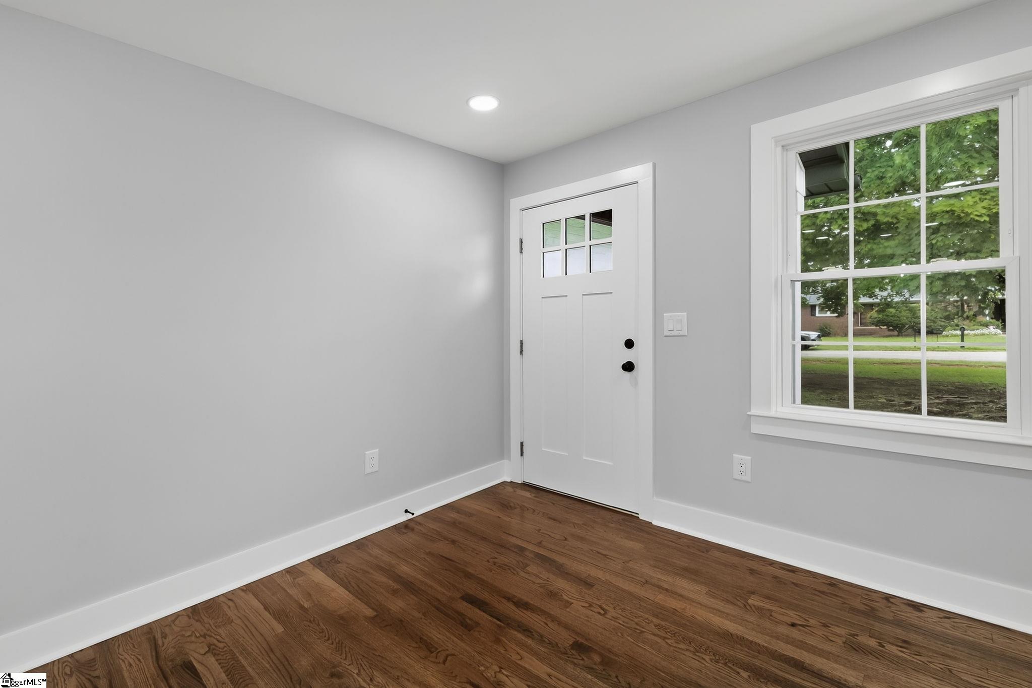 Homes for sale in Laurens, SC | 203 Montgomery St, Laurens, SC 29360 | MLS# 1583710