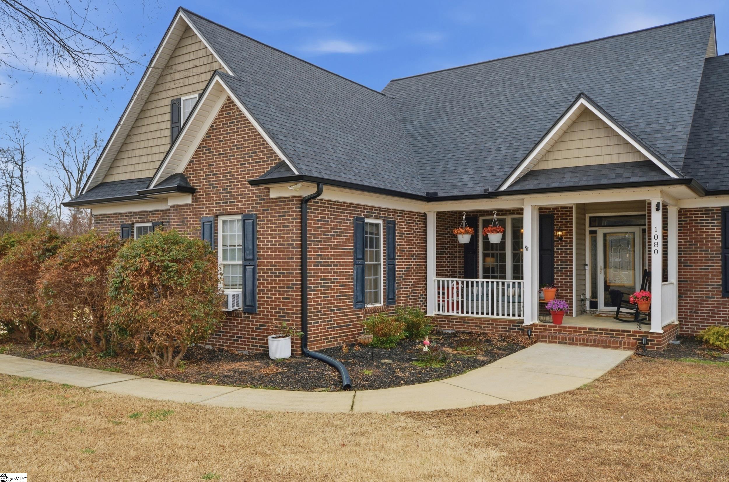 1080 Corie Crest Drive photo 2