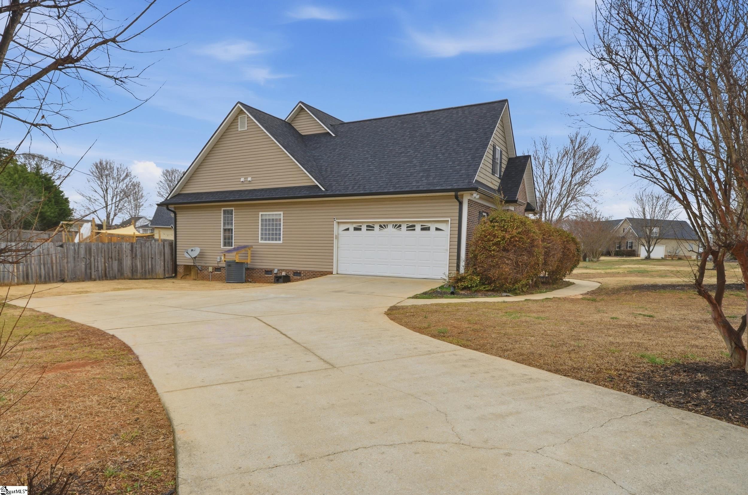 1080 Corie Crest Drive photo 29