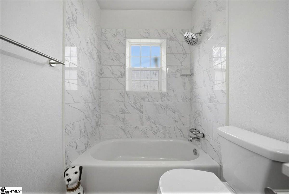 208B Collins Avenue, Spartanburg, SC, 29306