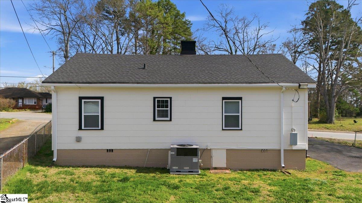 208B Collins Avenue, Spartanburg, SC, 29306