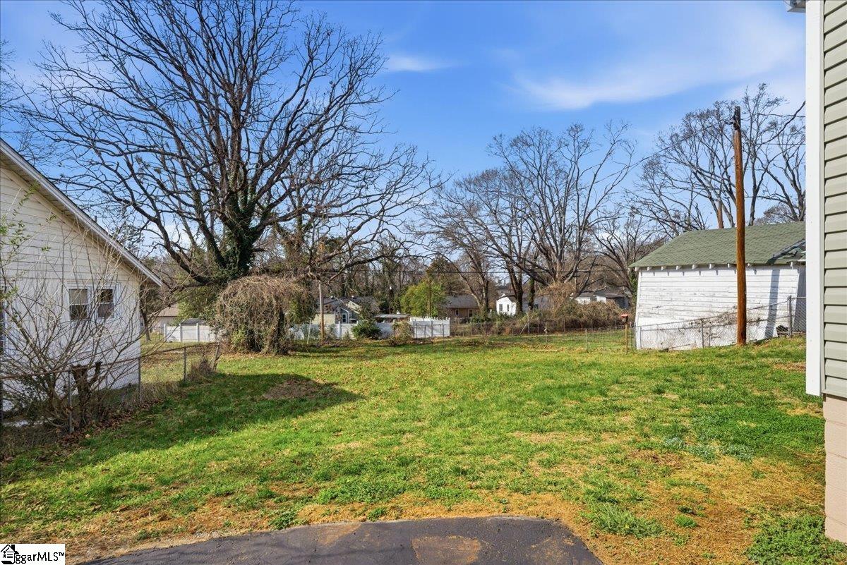 208B Collins Avenue, Spartanburg, SC, 29306