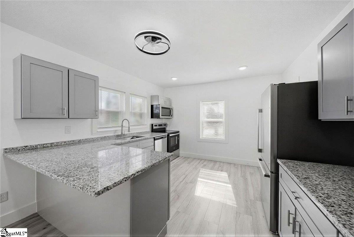 208B Collins Avenue, Spartanburg, SC, 29306