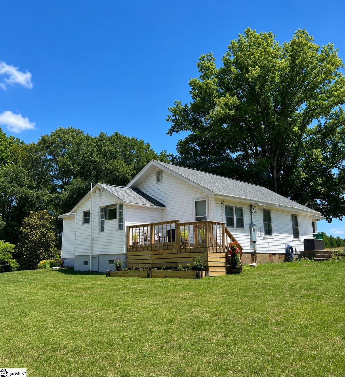 303 Horse Creek Road Chesnee, SC 29323