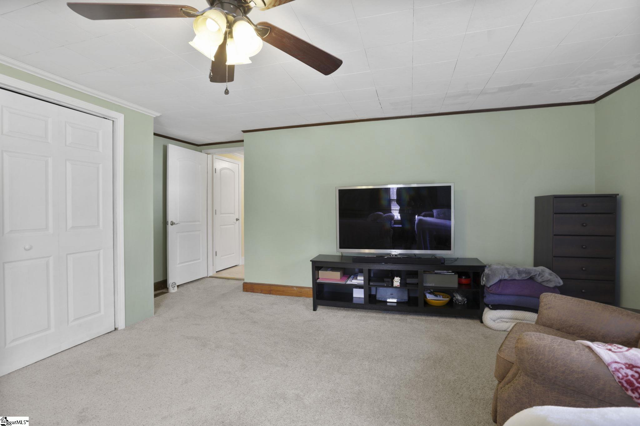 303 Horse Creek Road Chesnee, SC 29323