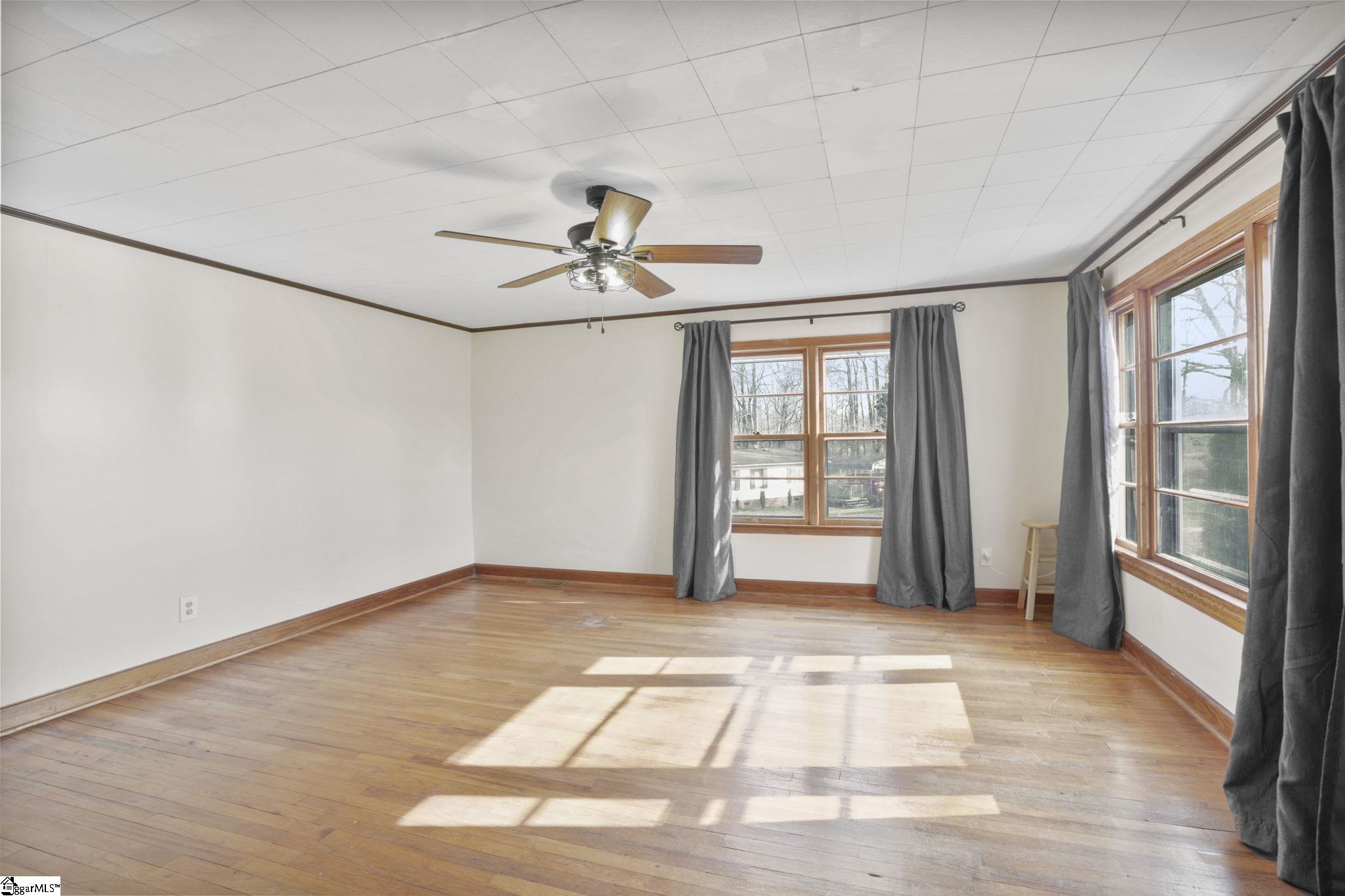 303 Horse Creek Road Chesnee, SC 29323
