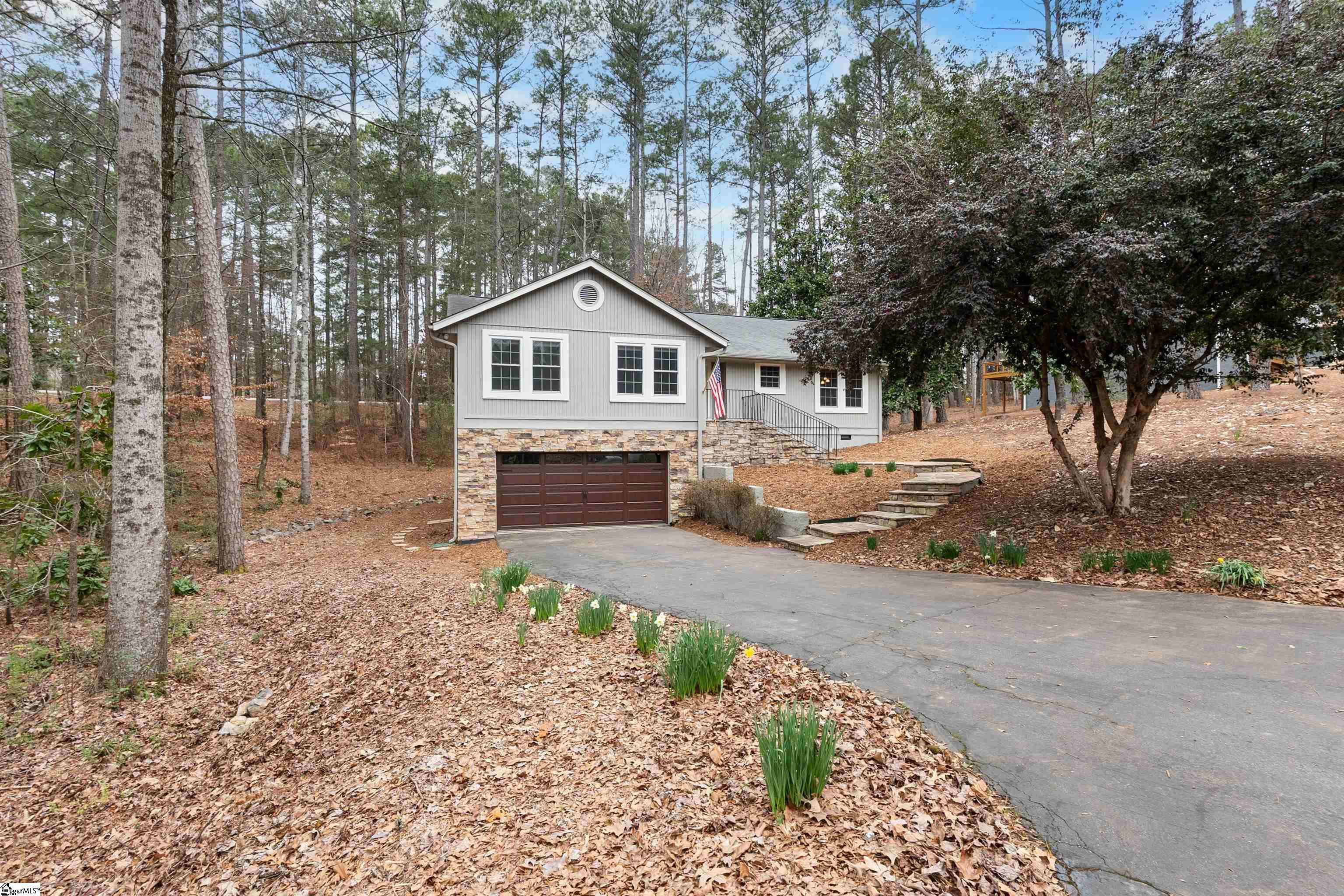 20 Fair Wind Drive photo 2