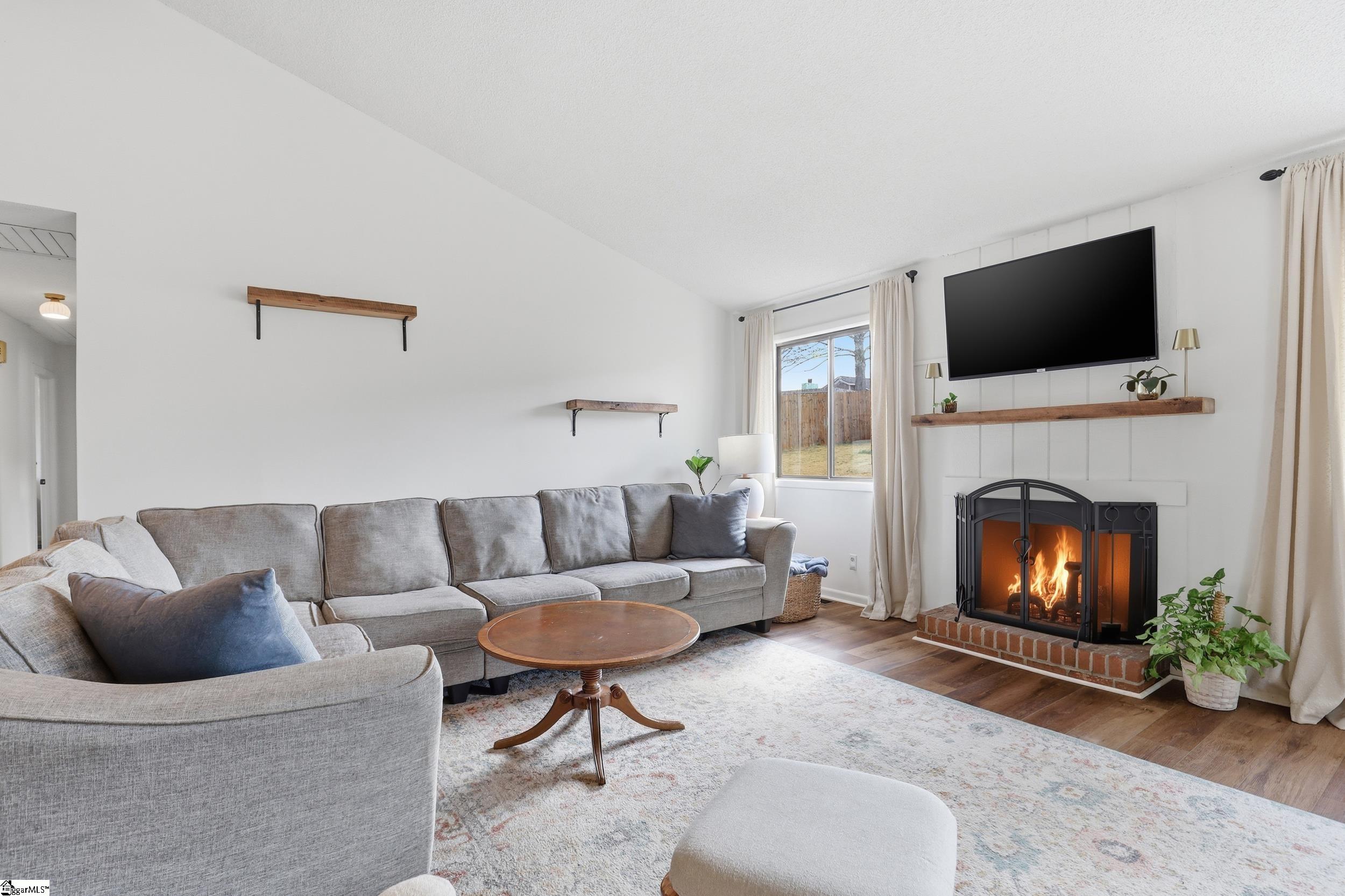 1004 Pine Oak Way, Taylors, SC, 29687