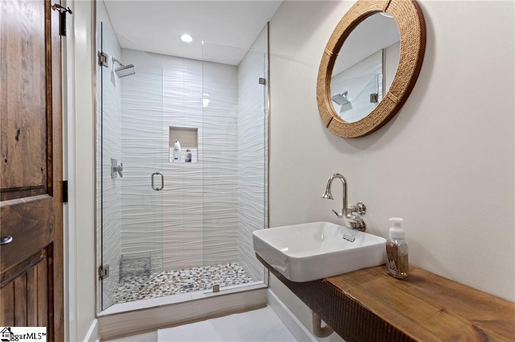 225 Saranac Drive Sunset, SC 29685