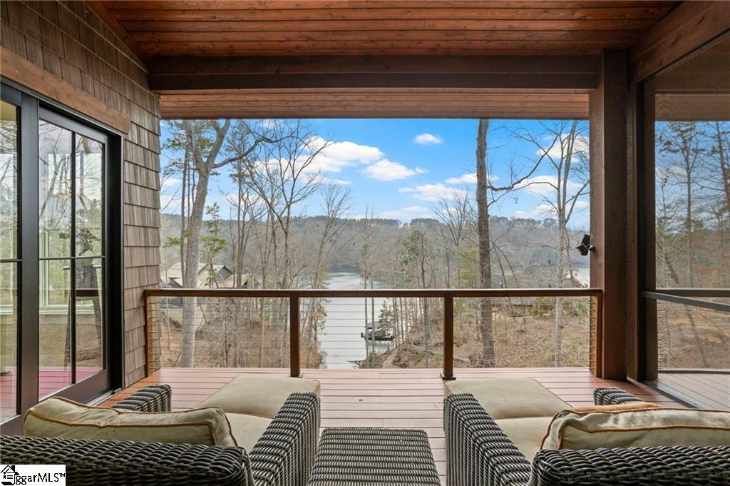 225 Saranac Drive Sunset, SC 29685