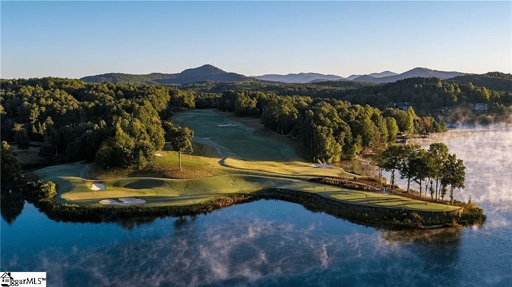225 Saranac Drive Sunset, SC 29685
