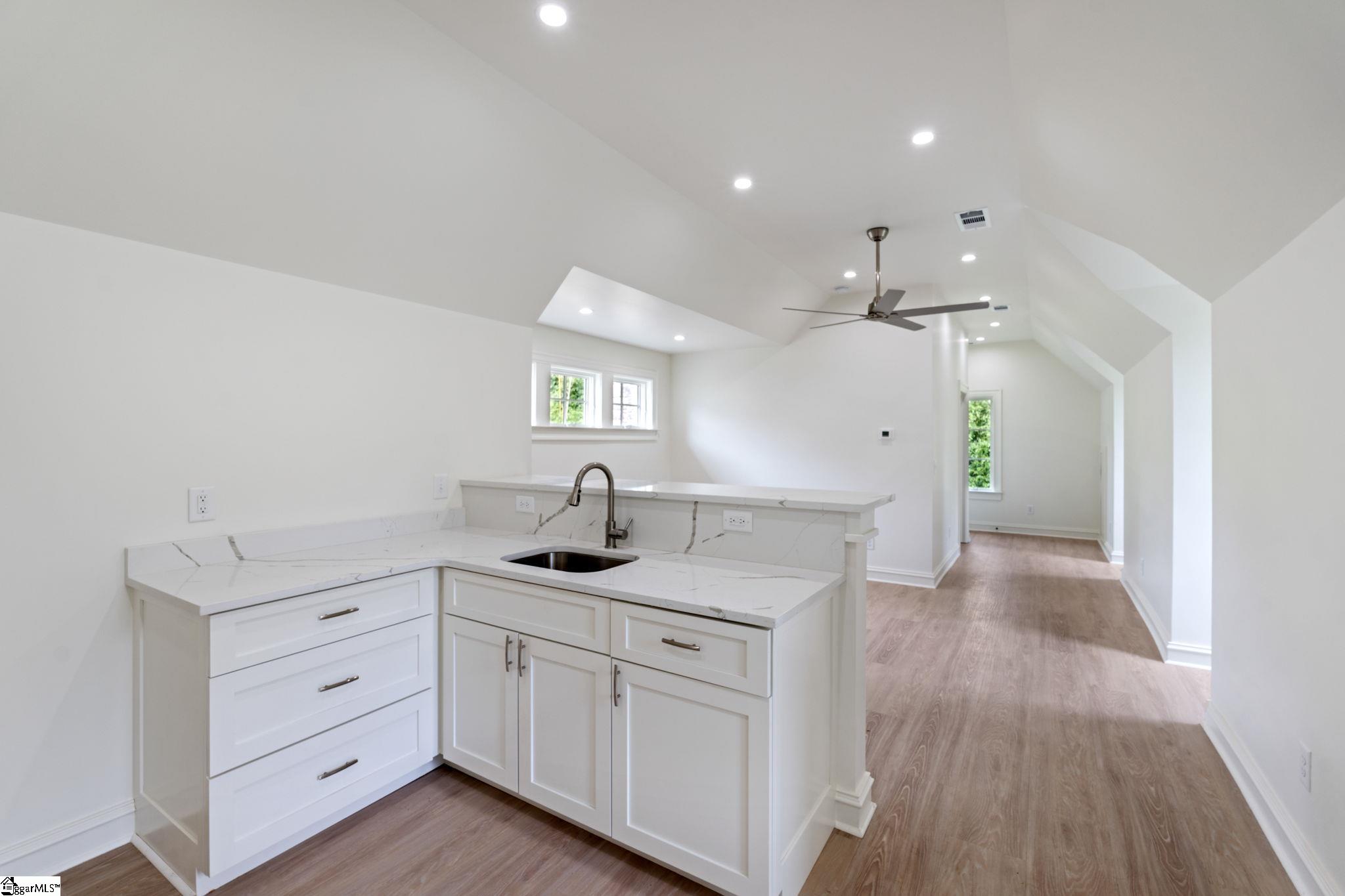 129 Mount Vista Avenue, Greenville, SC, 29605