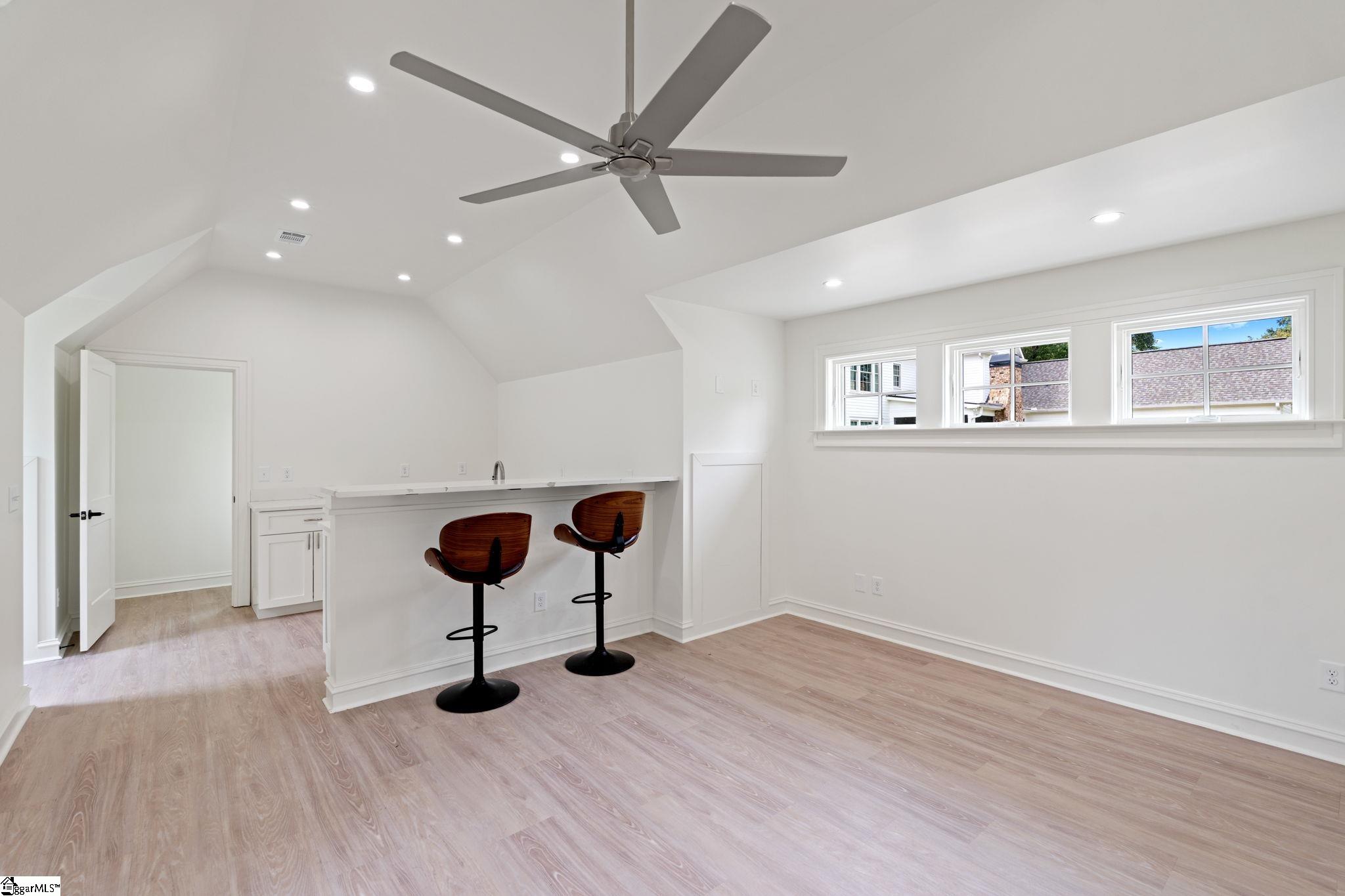 129 Mount Vista Avenue, Greenville, SC, 29605