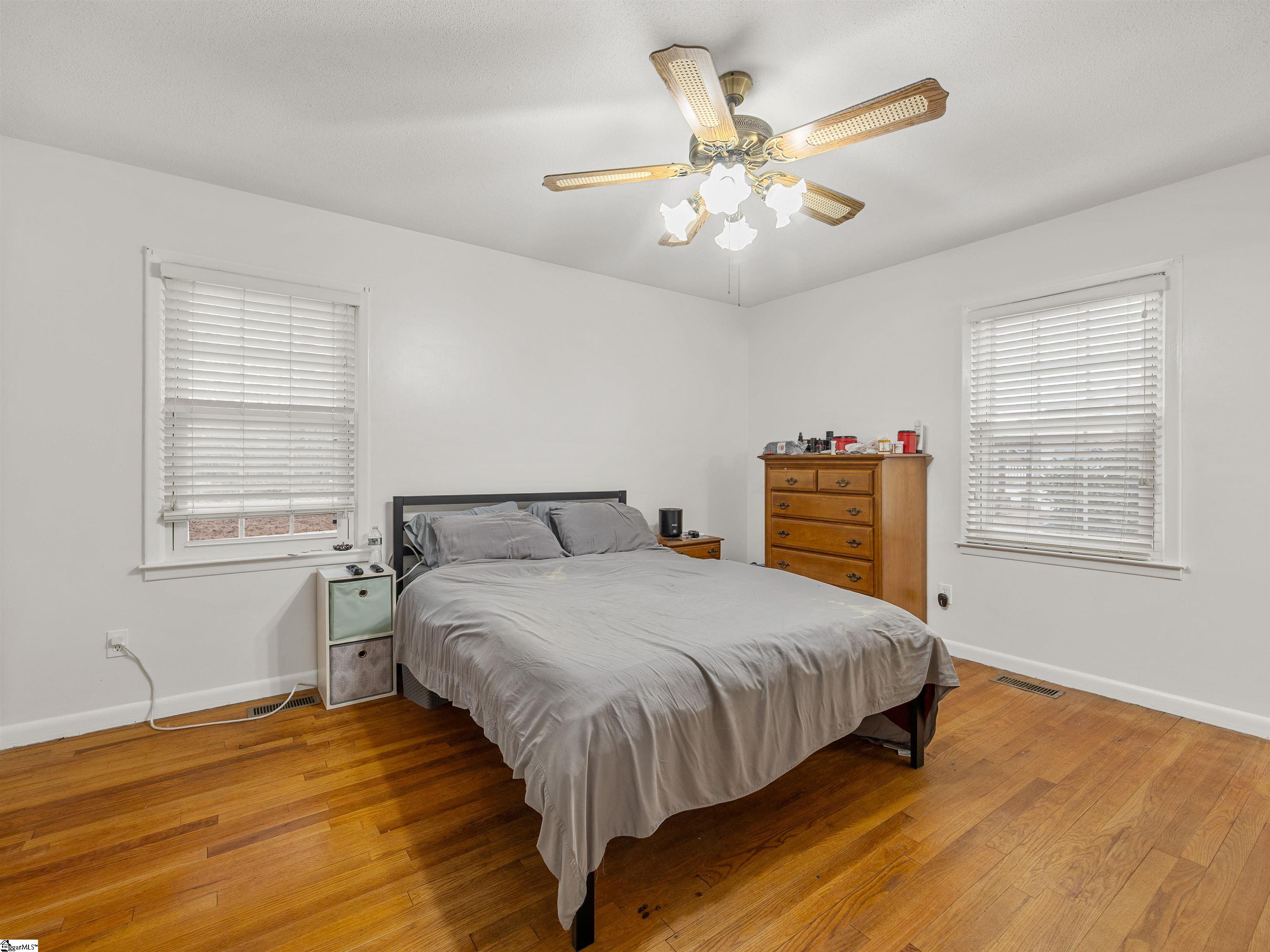 110 Ridgeway Road, Spartanburg, SC, 29301