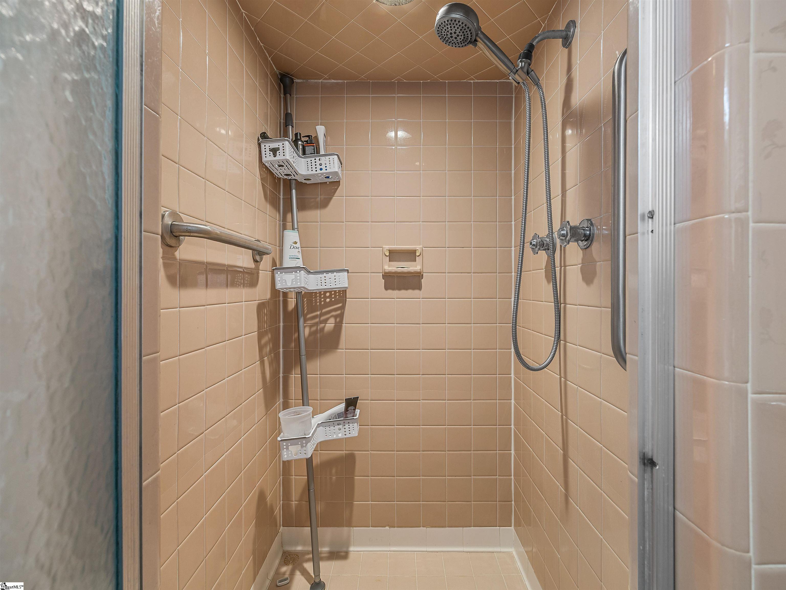 110 Ridgeway Road, Spartanburg, SC, 29301