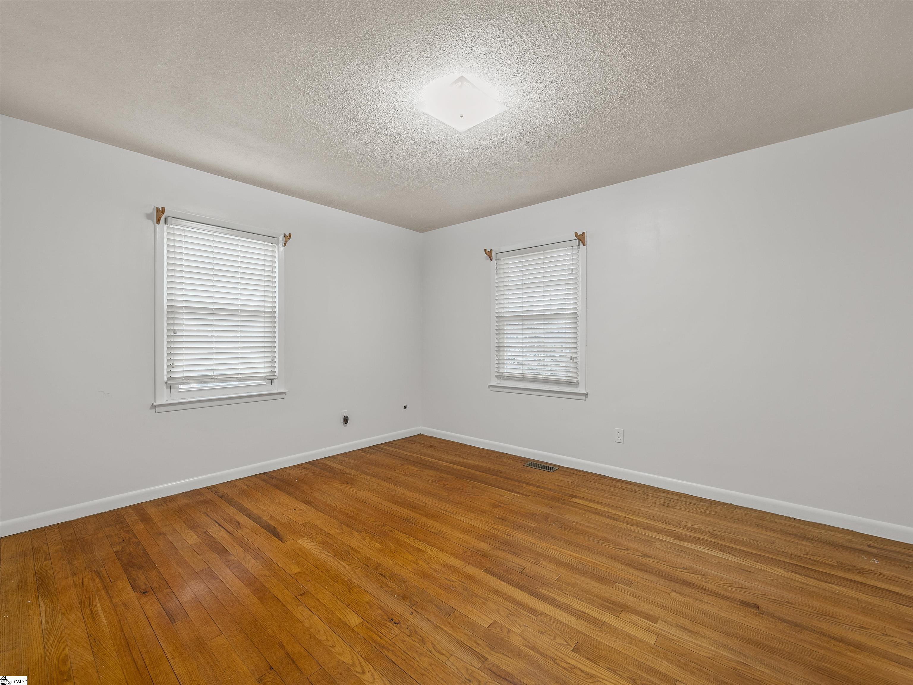 110 Ridgeway Road, Spartanburg, SC, 29301