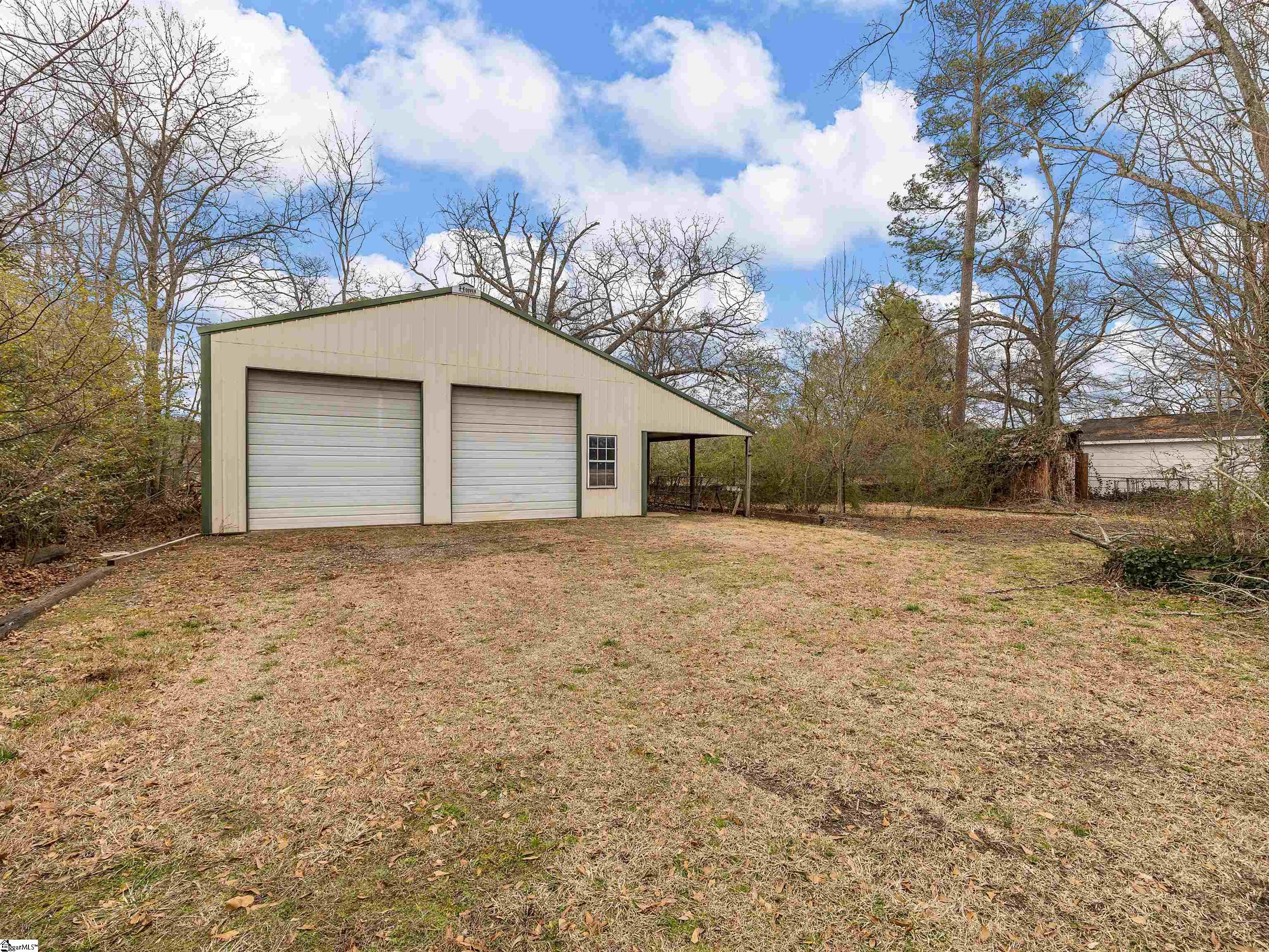 110 Ridgeway Road, Spartanburg, SC, 29301