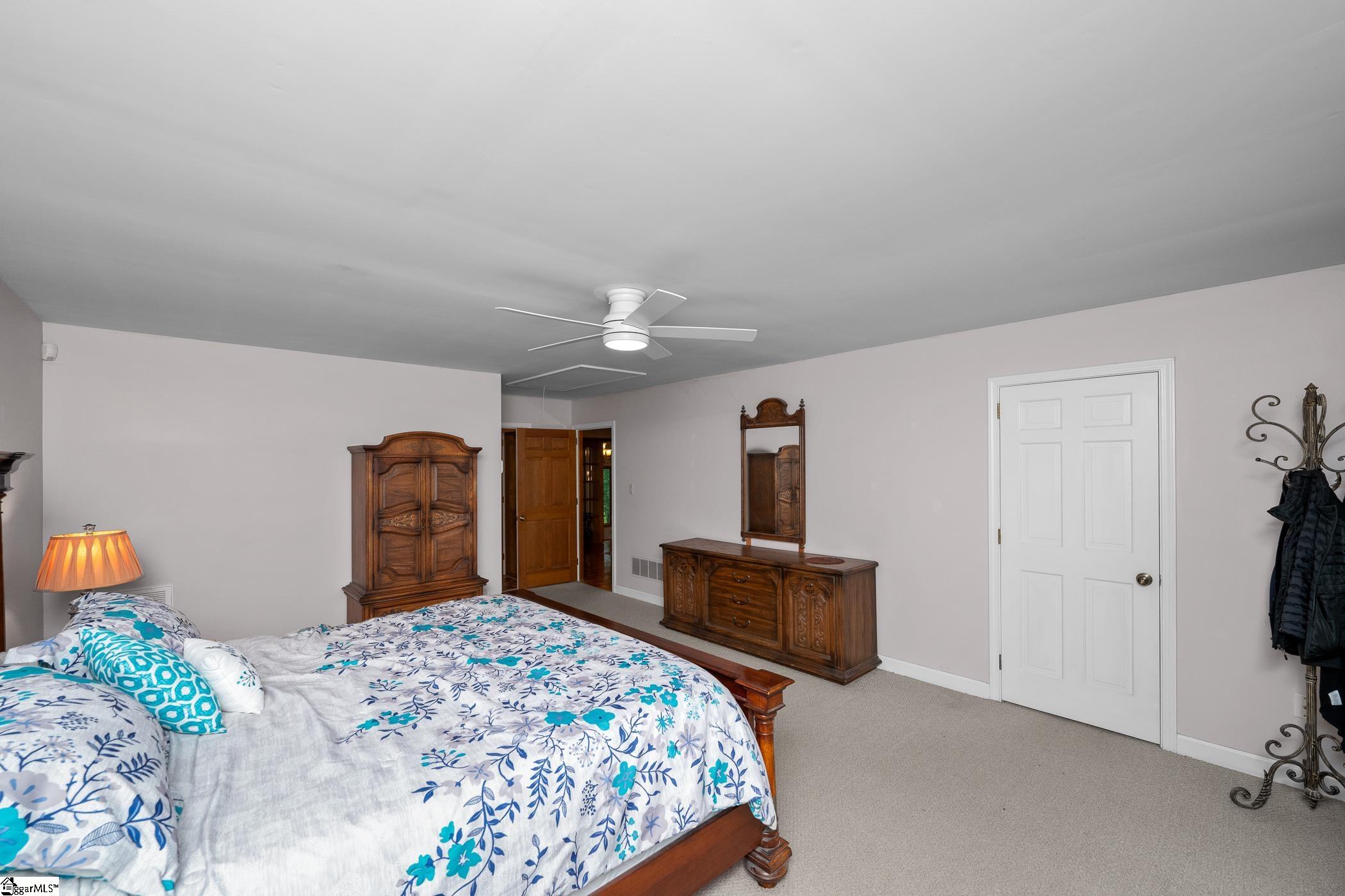 223 Covington Road, Greenville, SC, 29617-2007