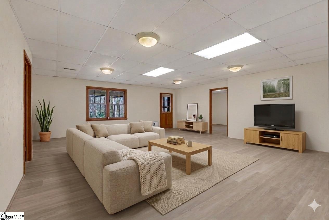 223 Covington Road, Greenville, SC, 29617-2007