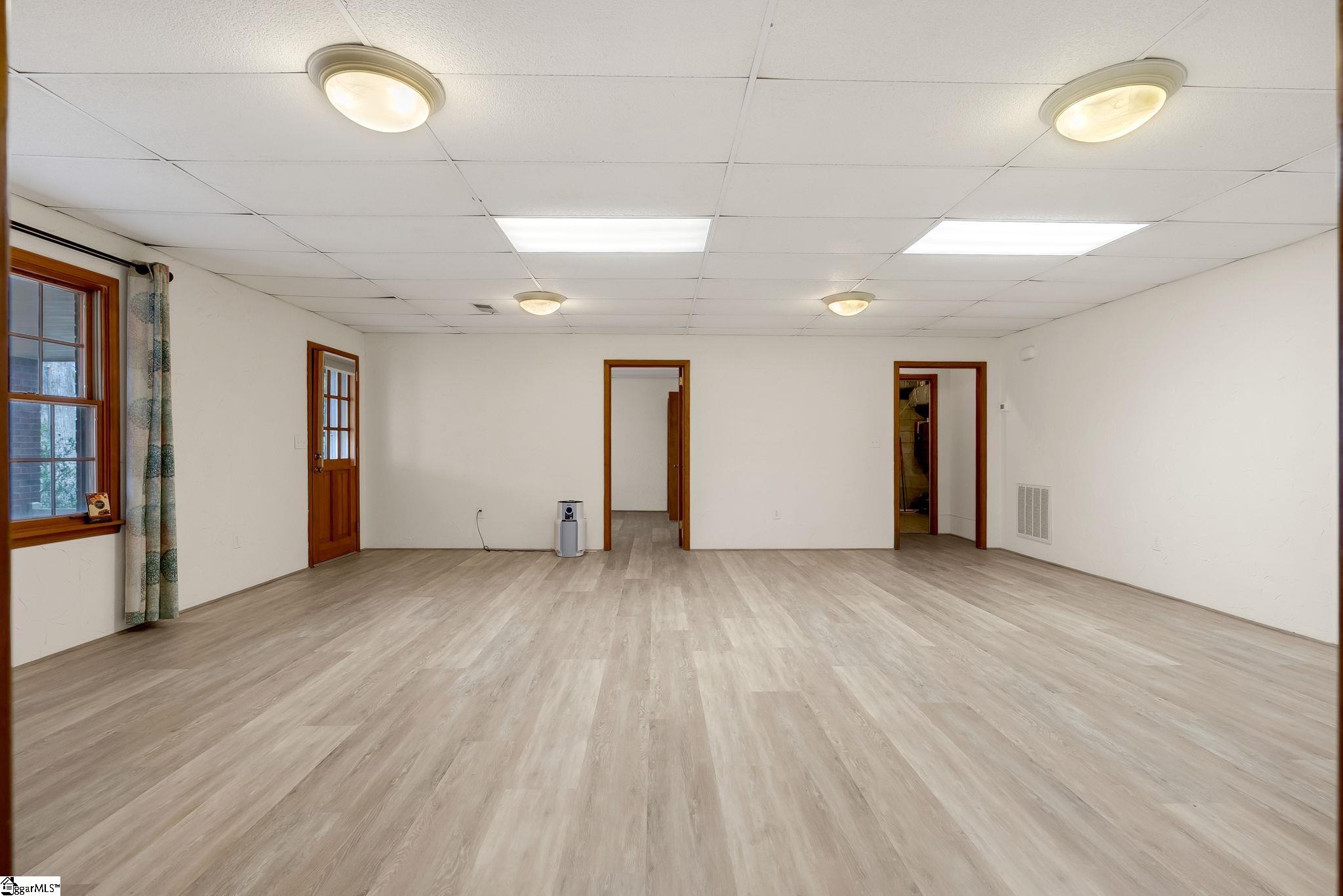 223 Covington Road, Greenville, SC, 29617-2007