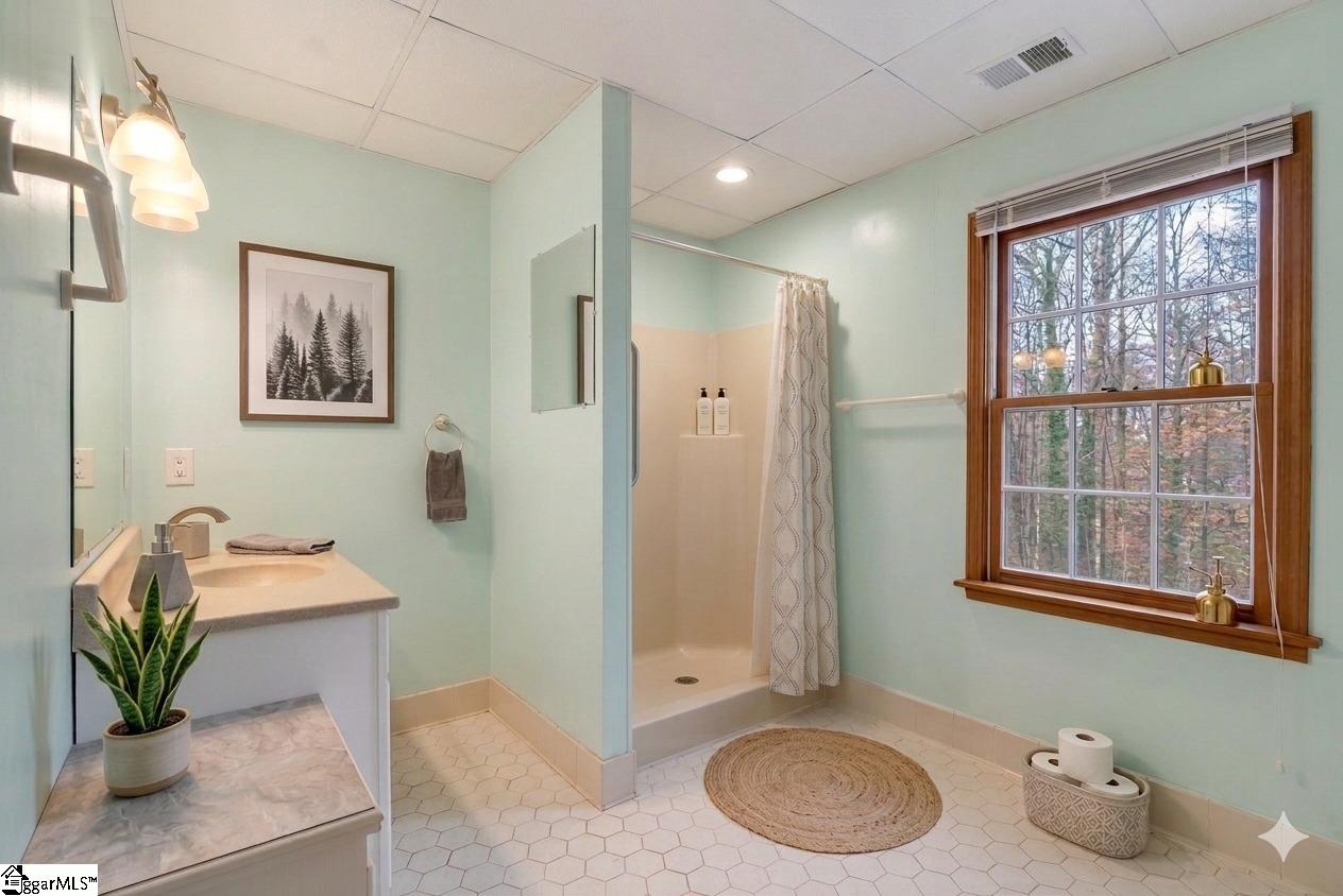 223 Covington Road, Greenville, SC, 29617-2007