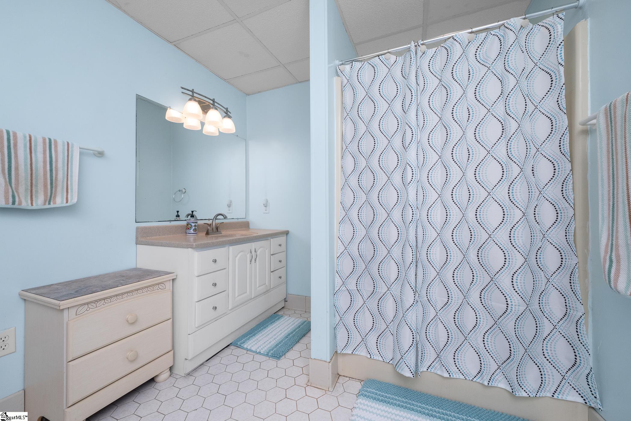 223 Covington Road, Greenville, SC, 29617-2007