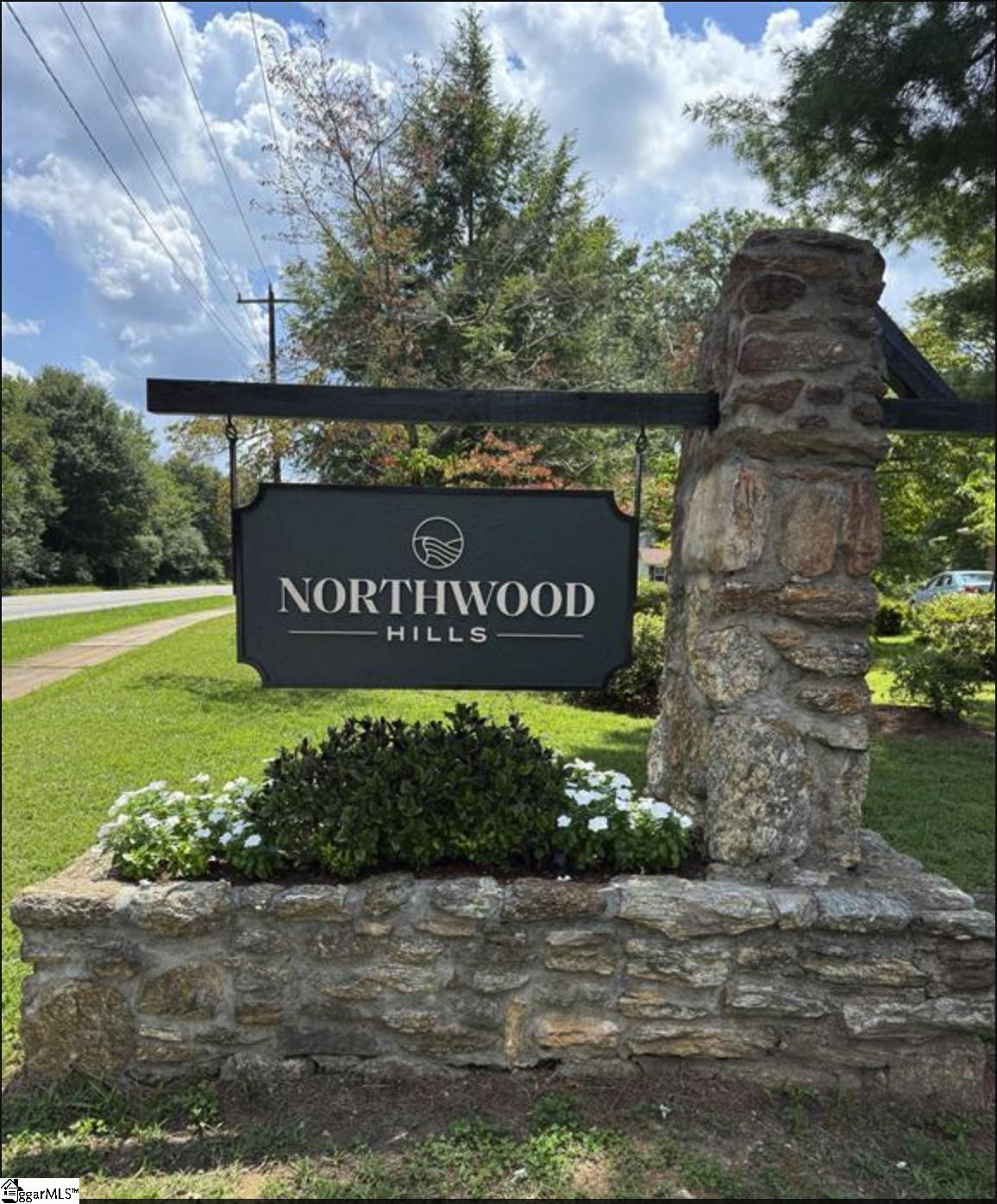 223 Covington Road, Greenville, SC, 29617-2007