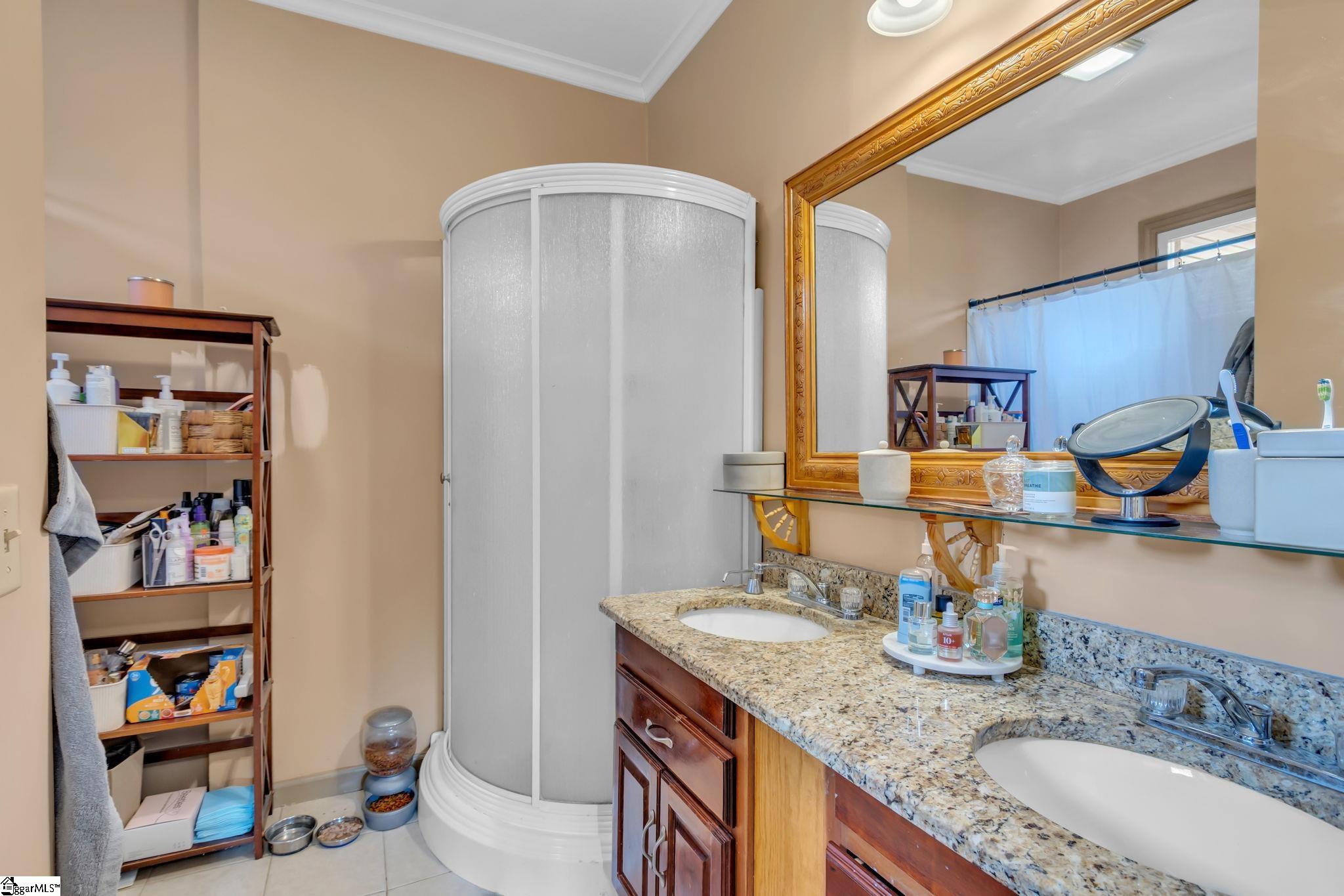 318 Saranac Drive photo 12