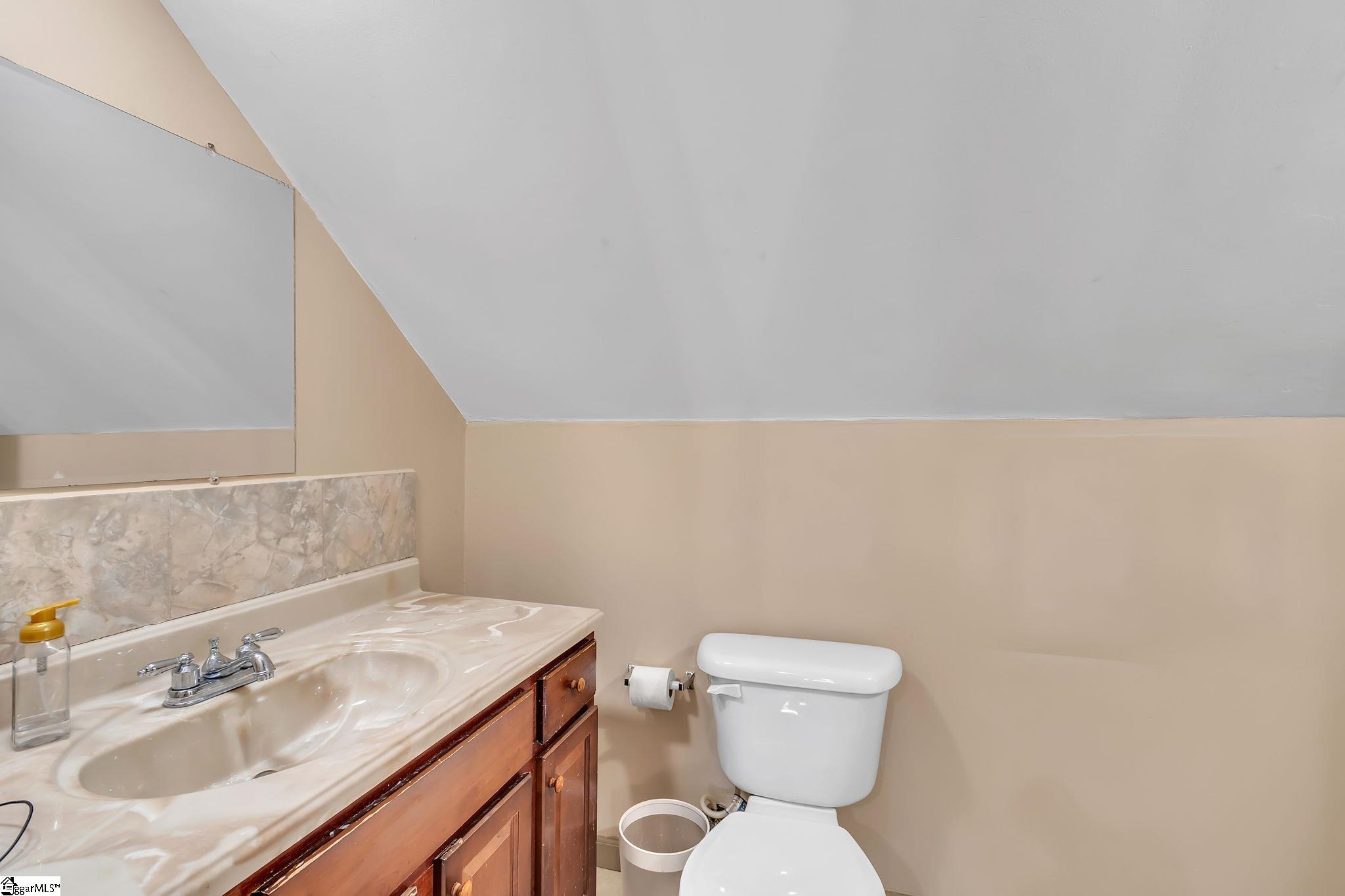 318 Saranac Drive photo 15