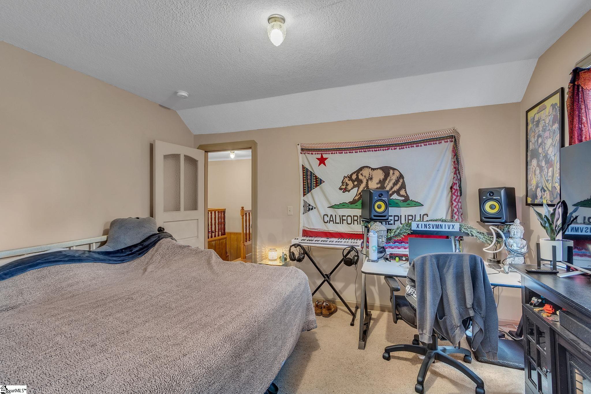 318 Saranac Drive photo 16