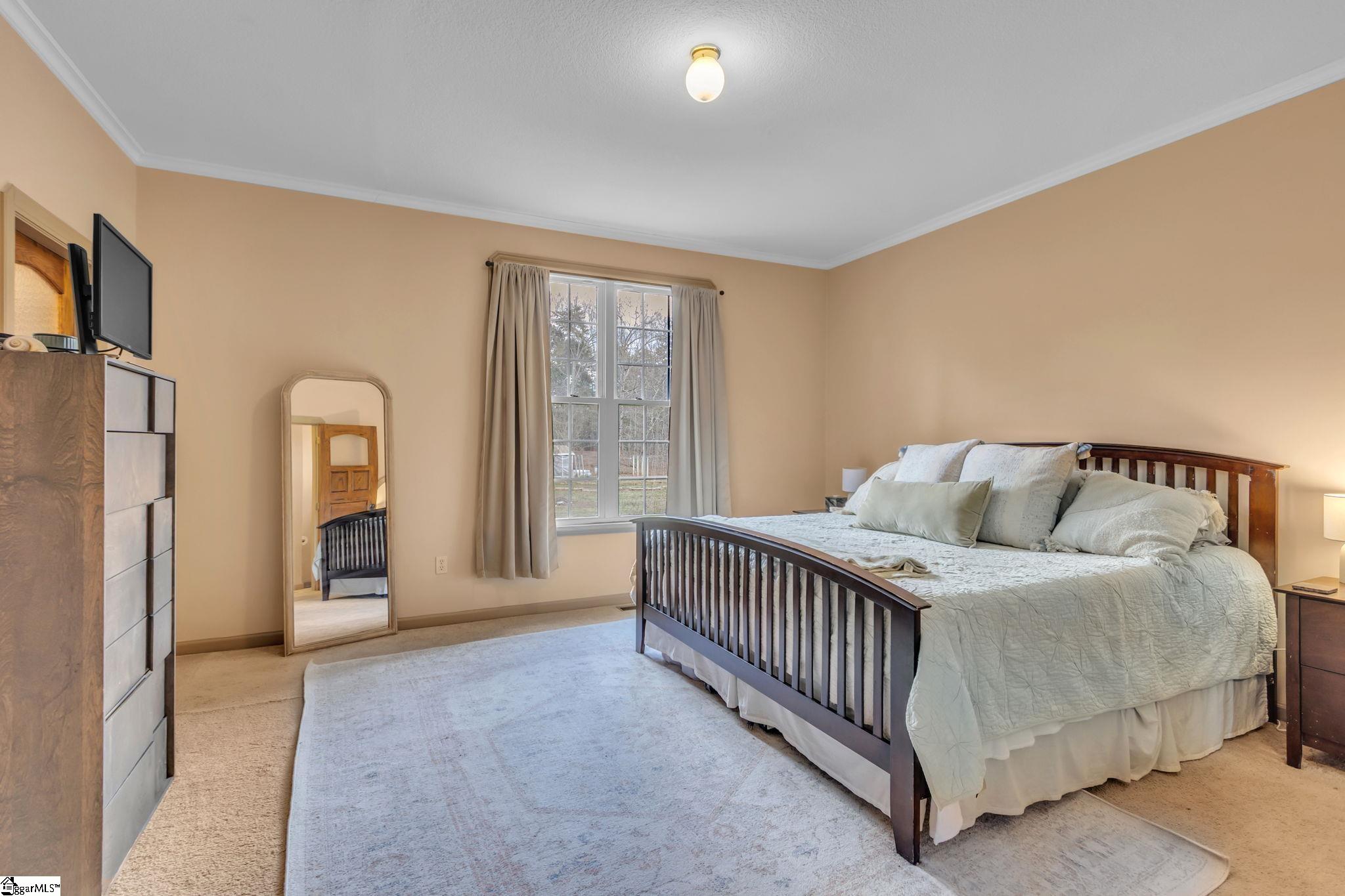318 Saranac Drive photo 10