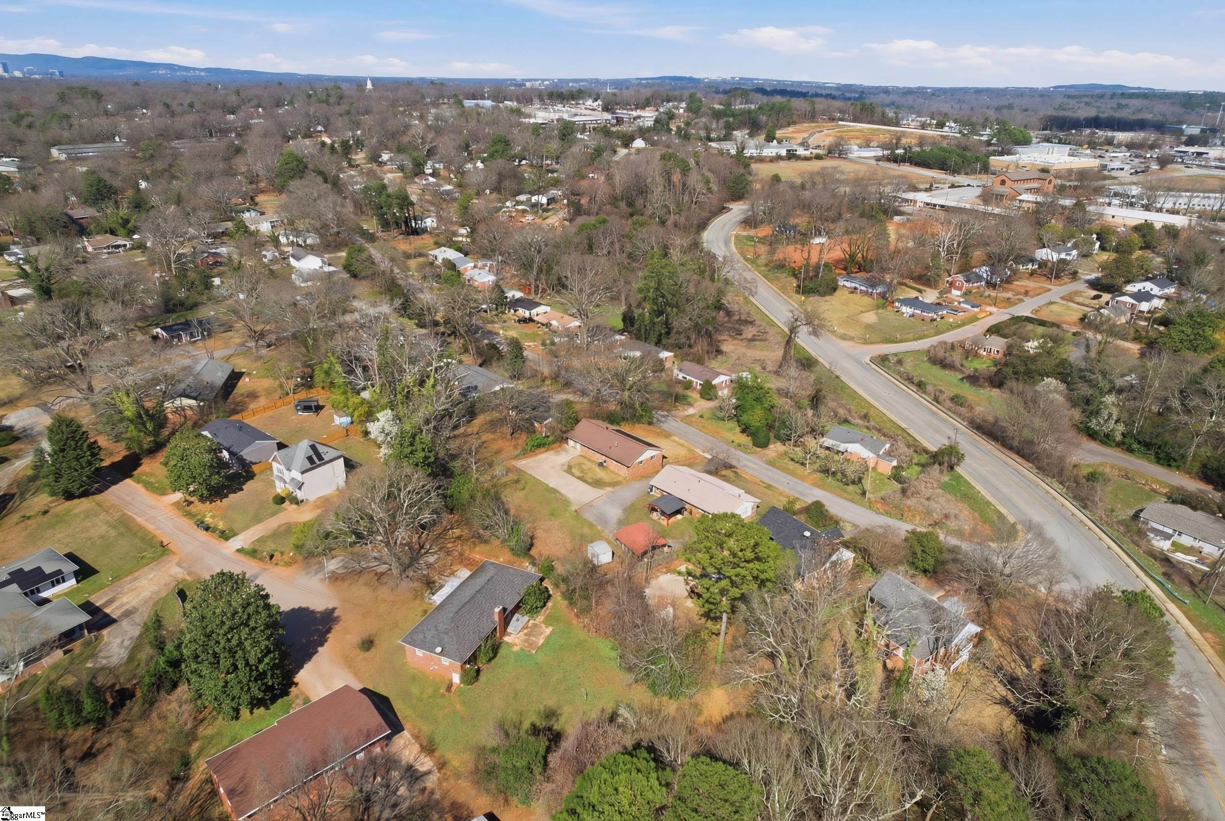 632 Old Augusta Road Greenville, SC 29605