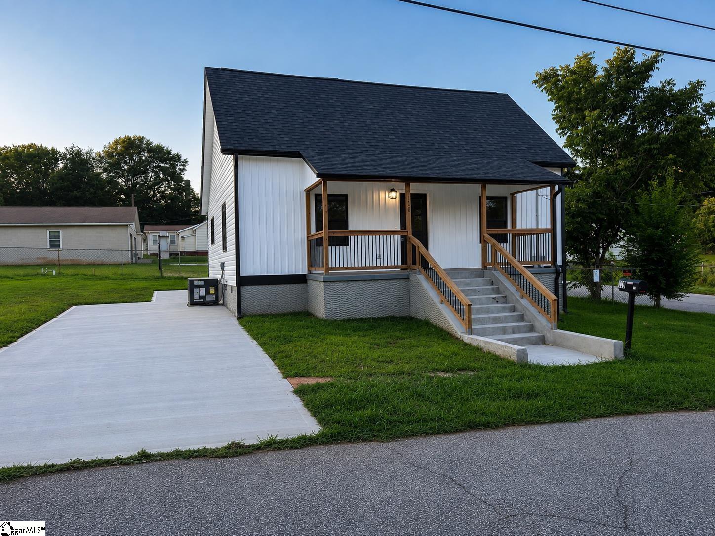 10 Adger Street