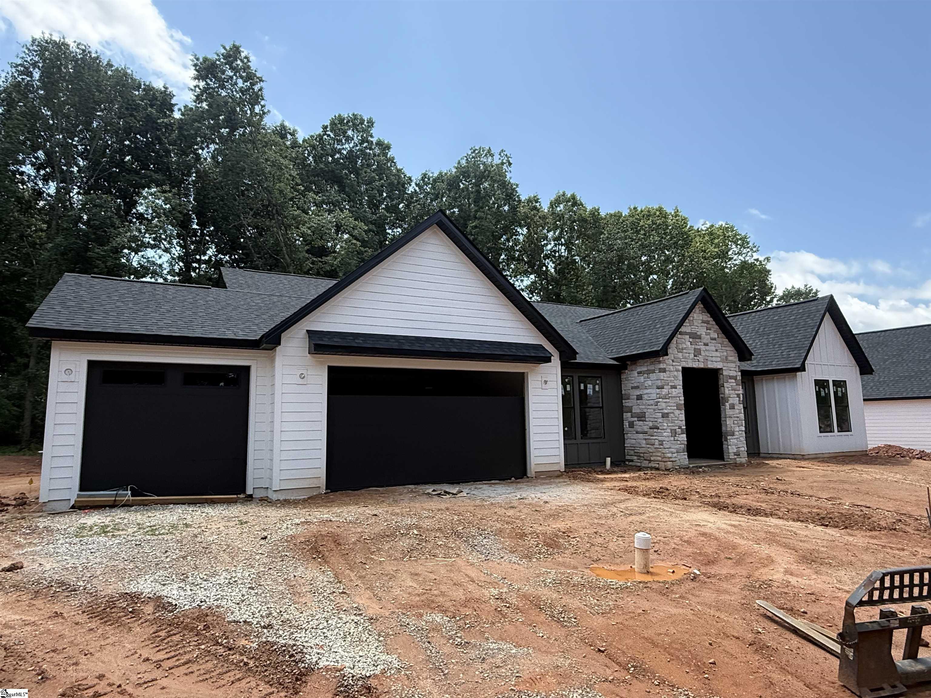 2nd image of 3 Inverray Dr, Taylors, SC 29687 | MLS# 1584228