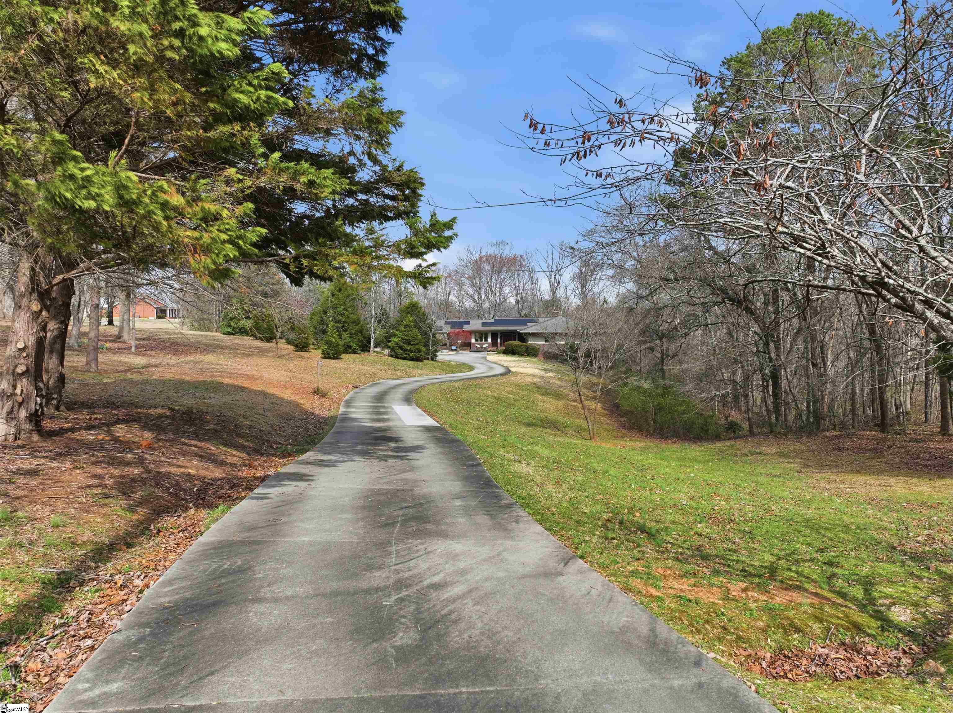 129 Tyler Lane West Union, SC 29696