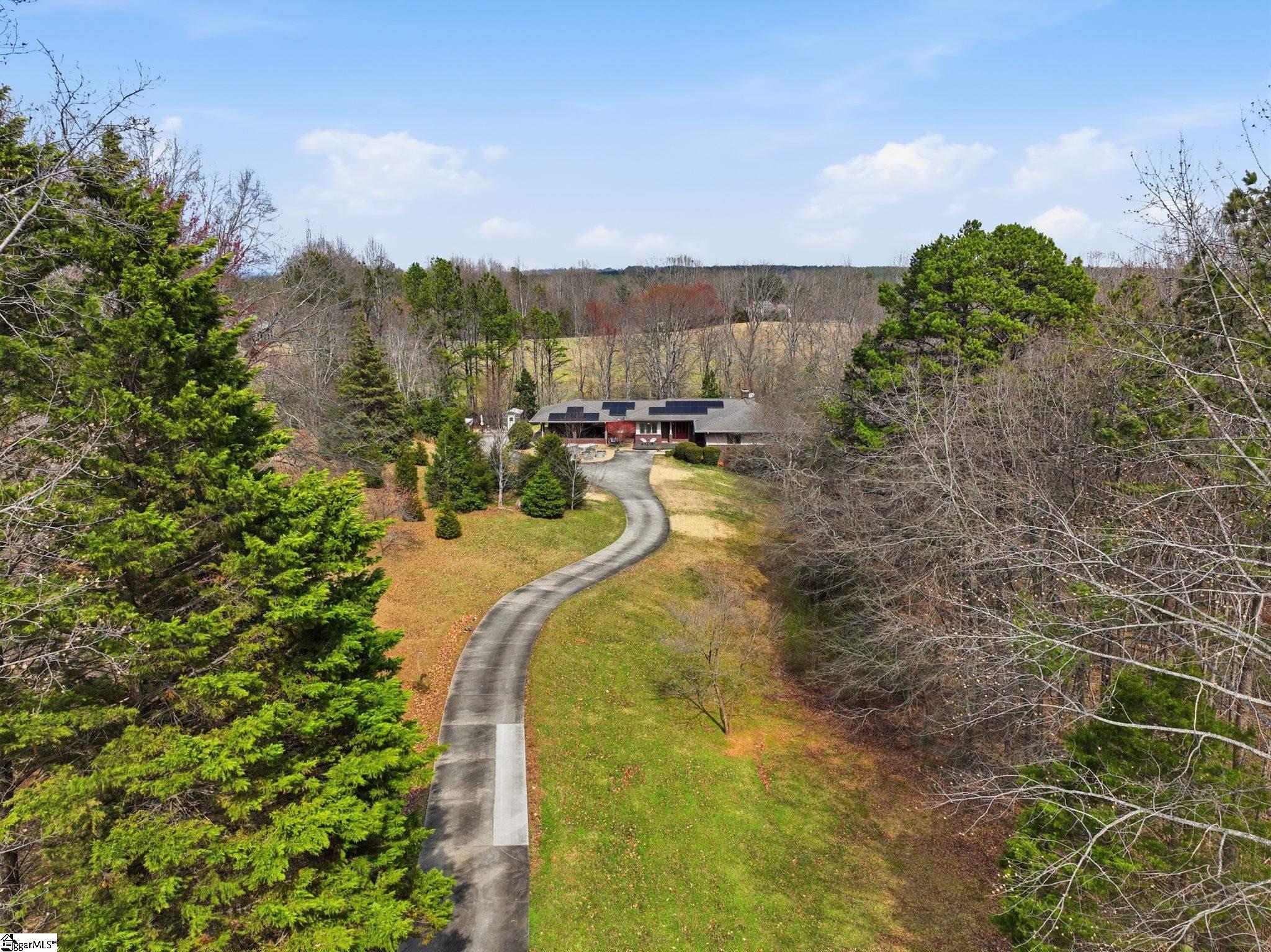129 Tyler Lane West Union, SC 29696