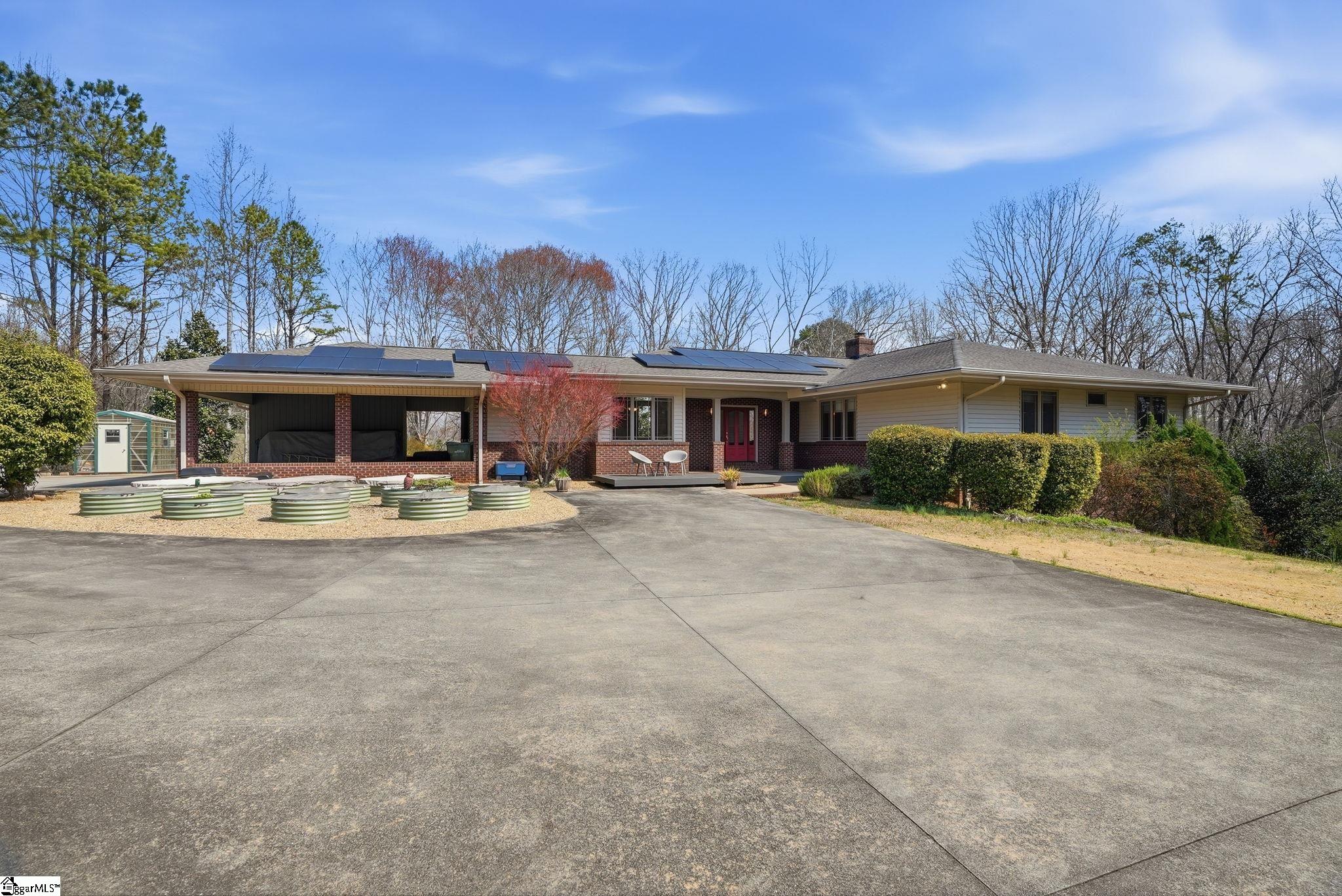 129 Tyler Lane West Union, SC 29696
