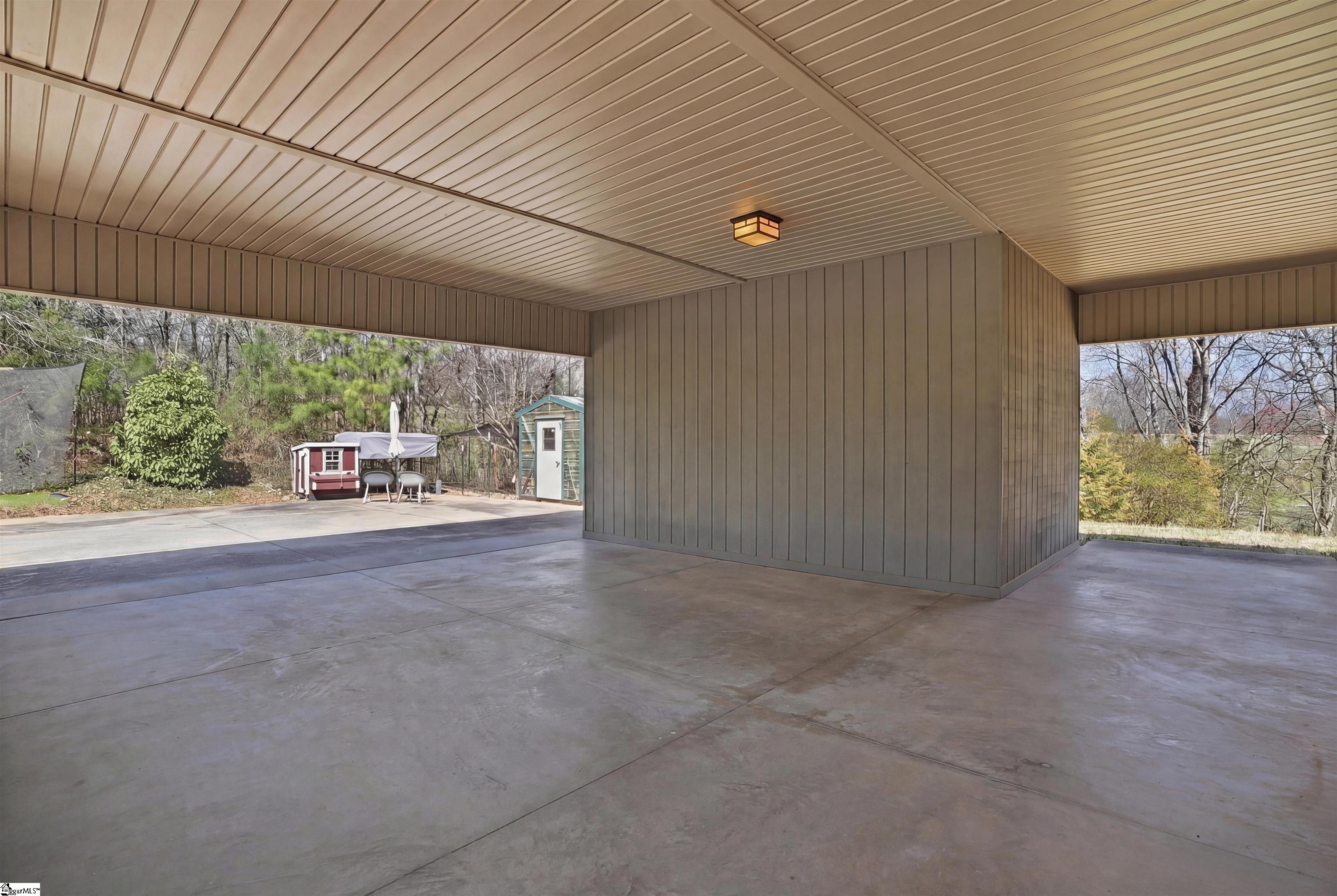 129 Tyler Lane West Union, SC 29696