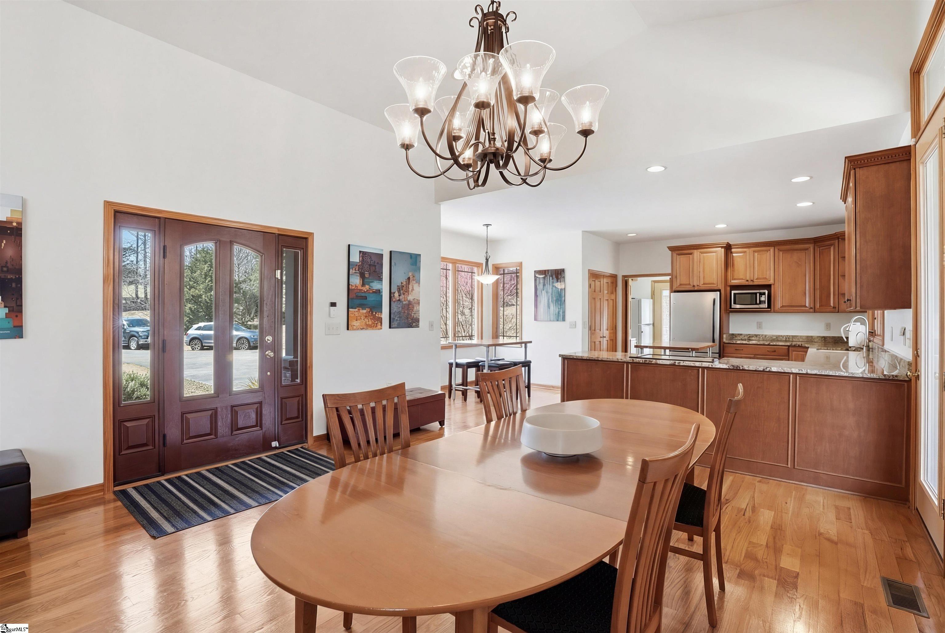 129 Tyler Lane West Union, SC 29696