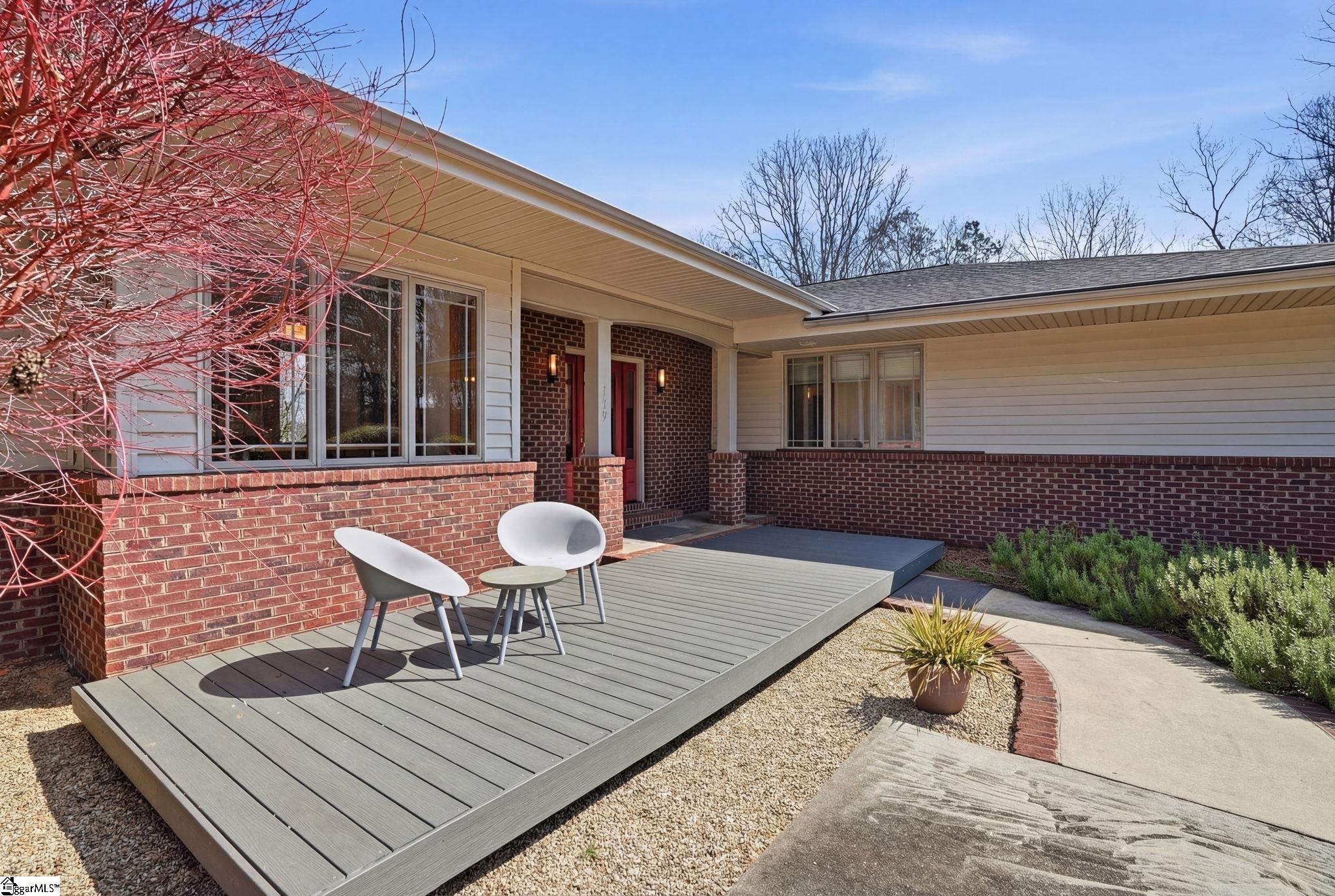 129 Tyler Lane West Union, SC 29696