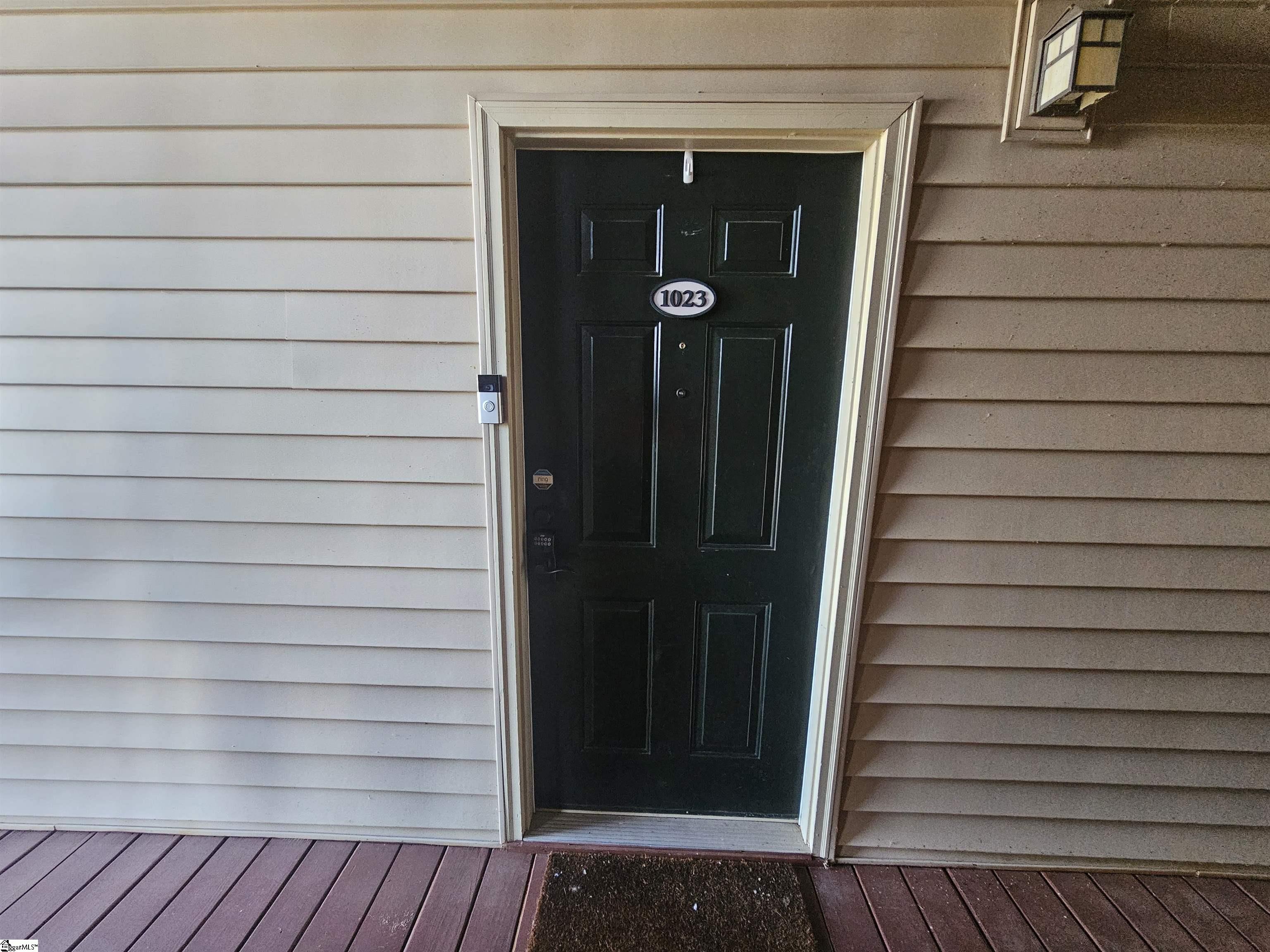 1023 Harts Cove Way photo 3