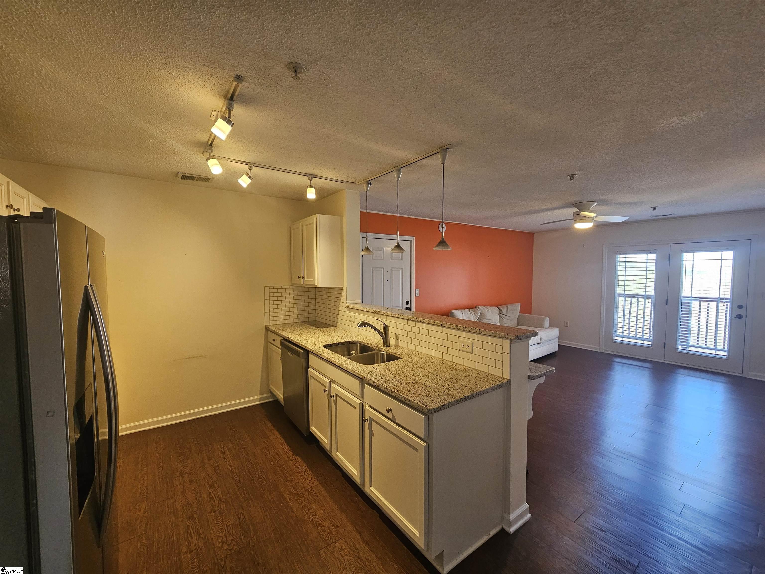 1023 Harts Cove Way photo 7
