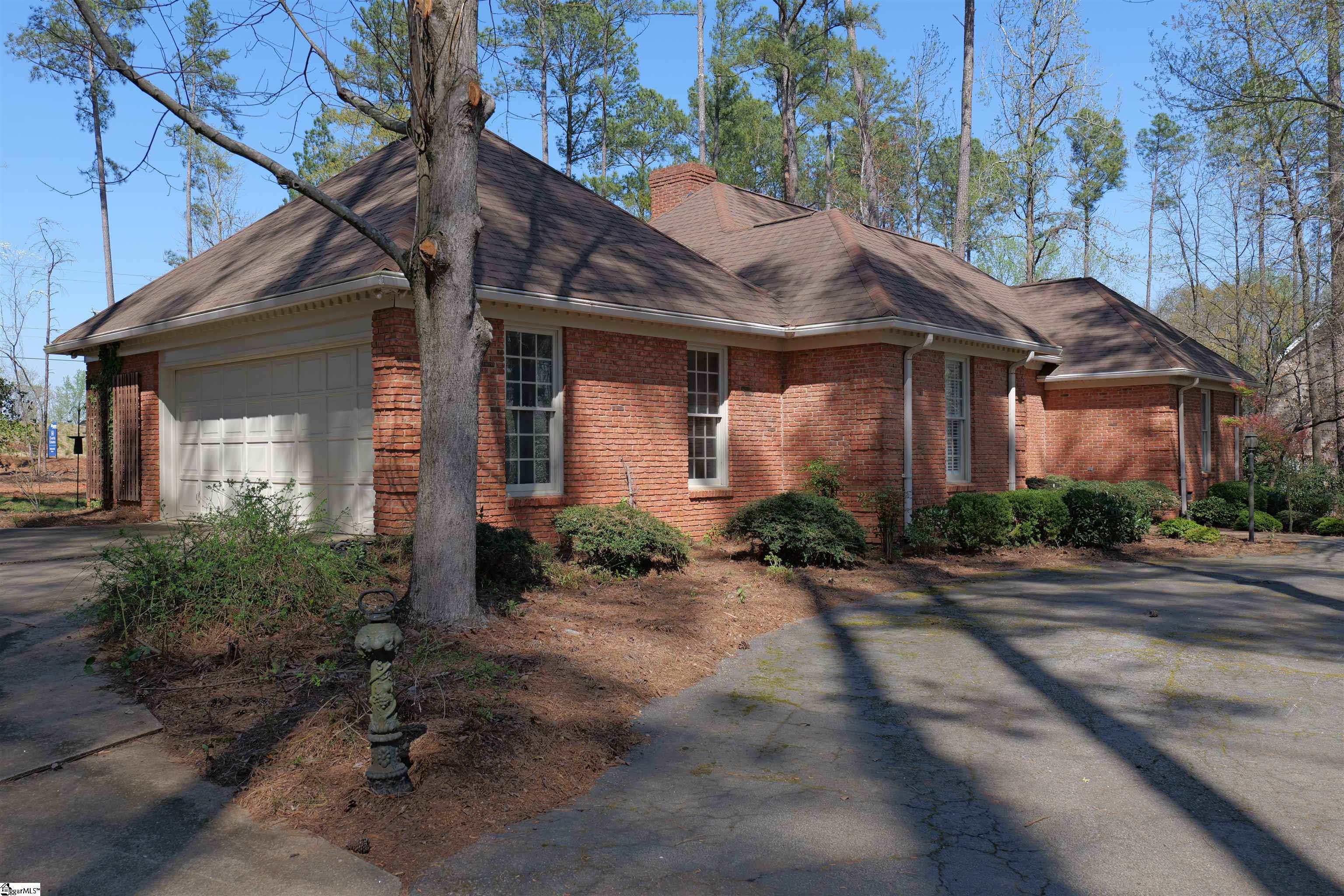 106 Carolina Club Drive Spartanburg, SC 29306