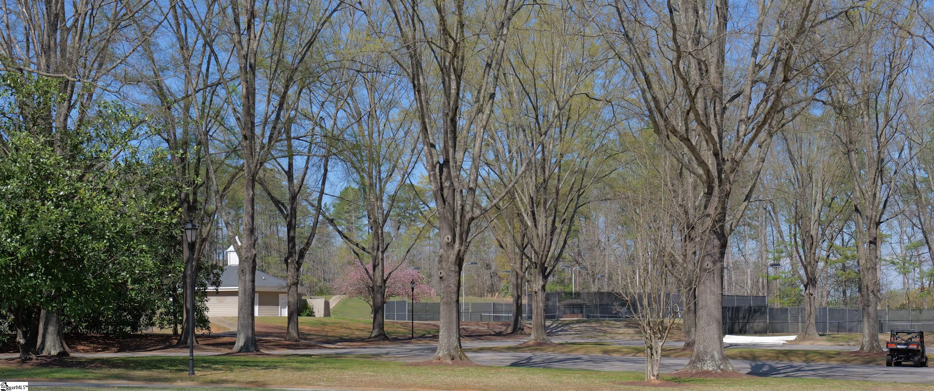 106 Carolina Club Drive Spartanburg, SC 29306