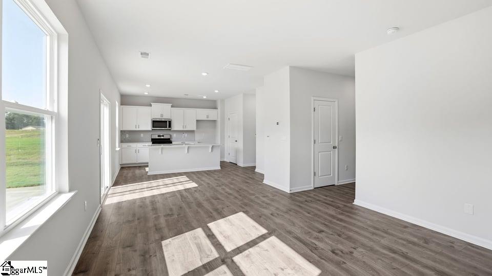 120 Depot Circle Greenwood, SC 29646