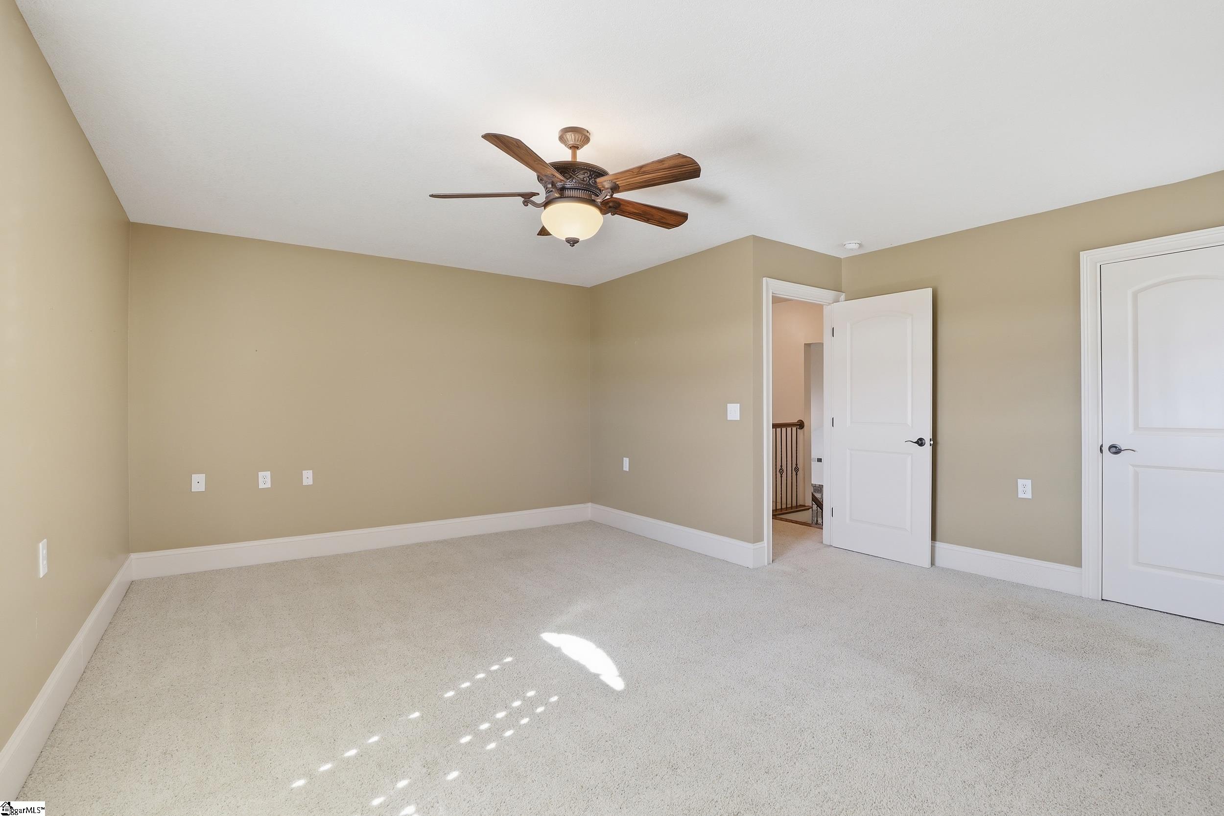 105 Bur Oak Drive Taylors, SC 29687-4631
